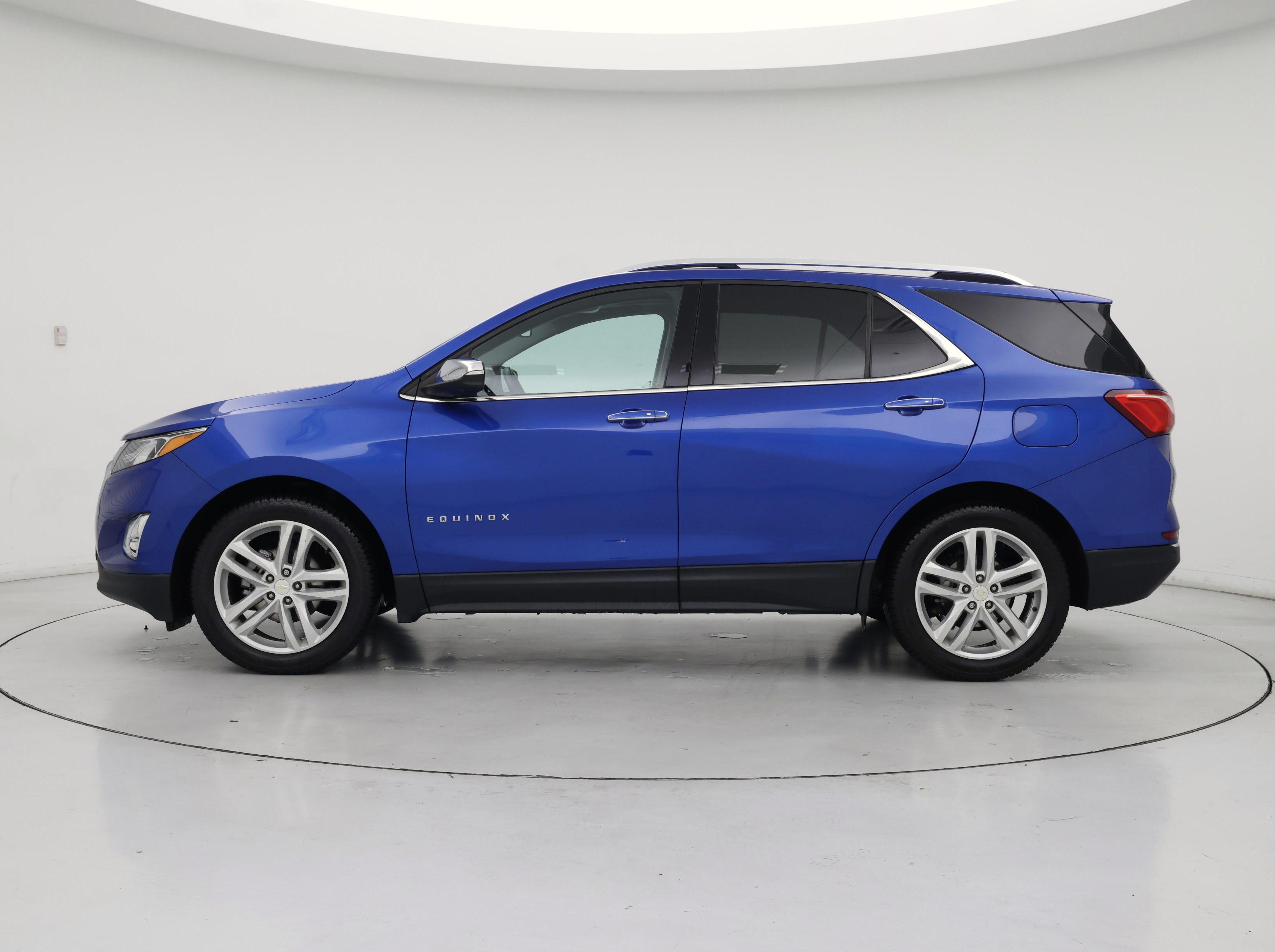 Thumbnail: 2019 Chevrolet Equinox - 3