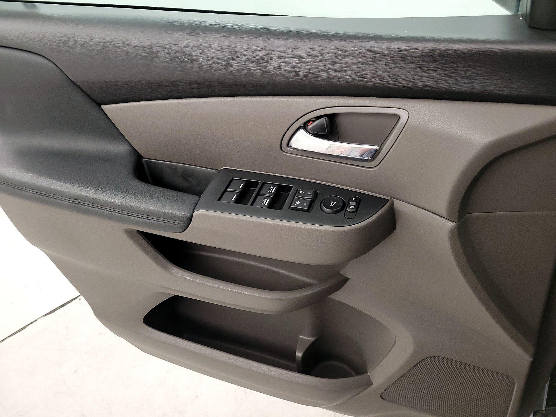 Thumbnail: 2017 Honda Odyssey - 12
