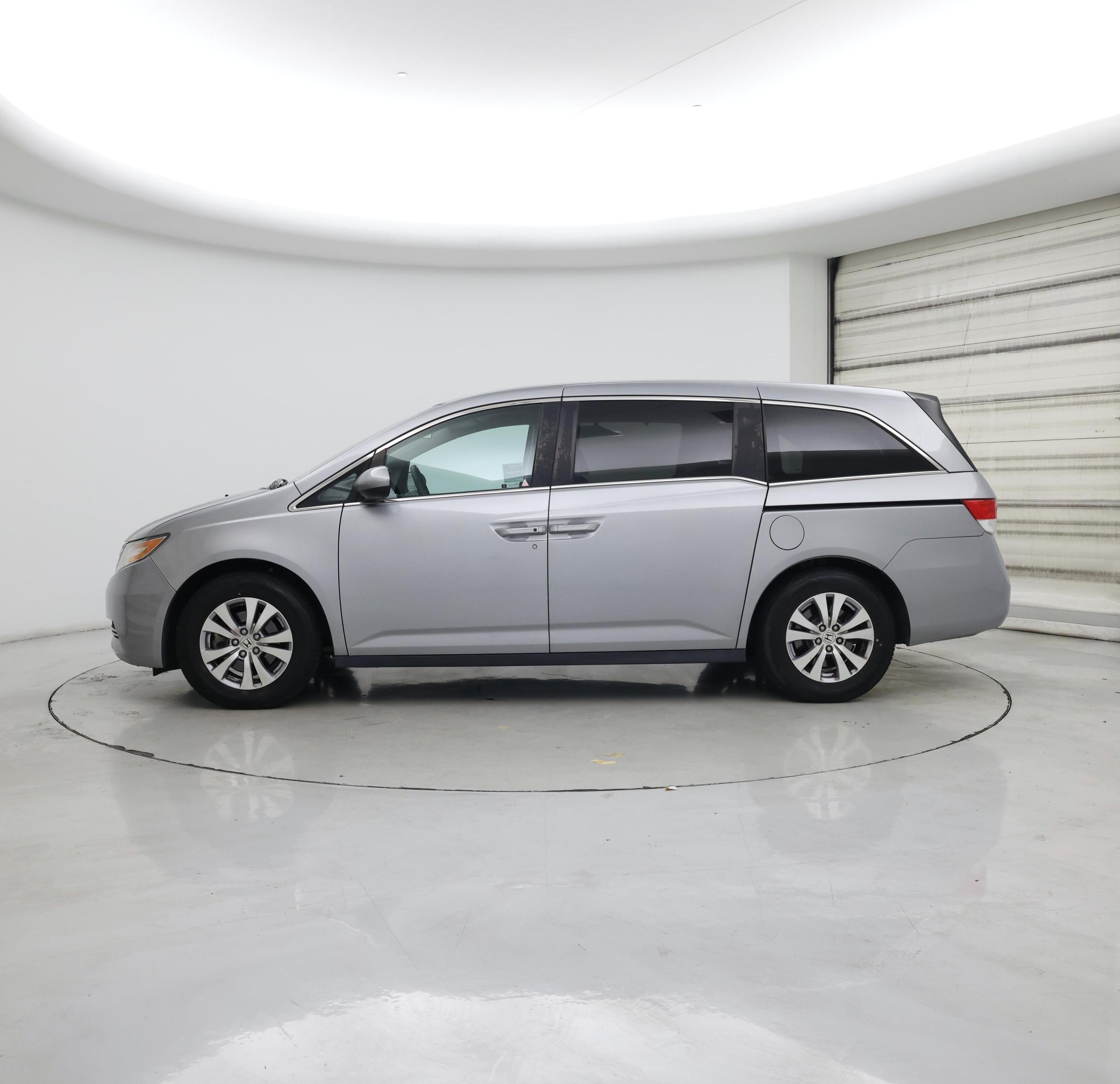 Thumbnail: 2017 Honda Odyssey - 3