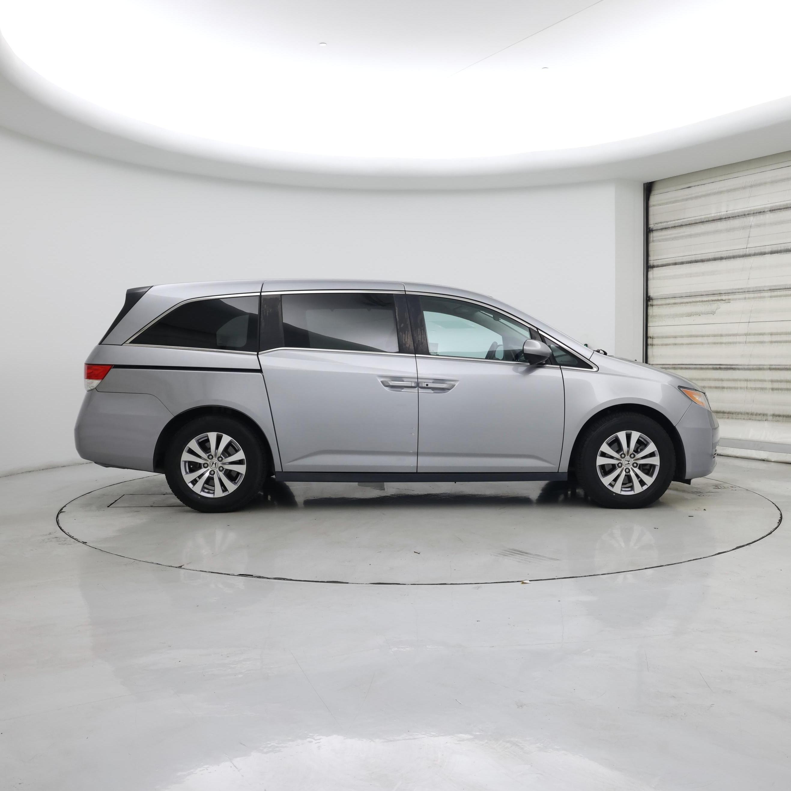 Thumbnail: 2017 Honda Odyssey - 7