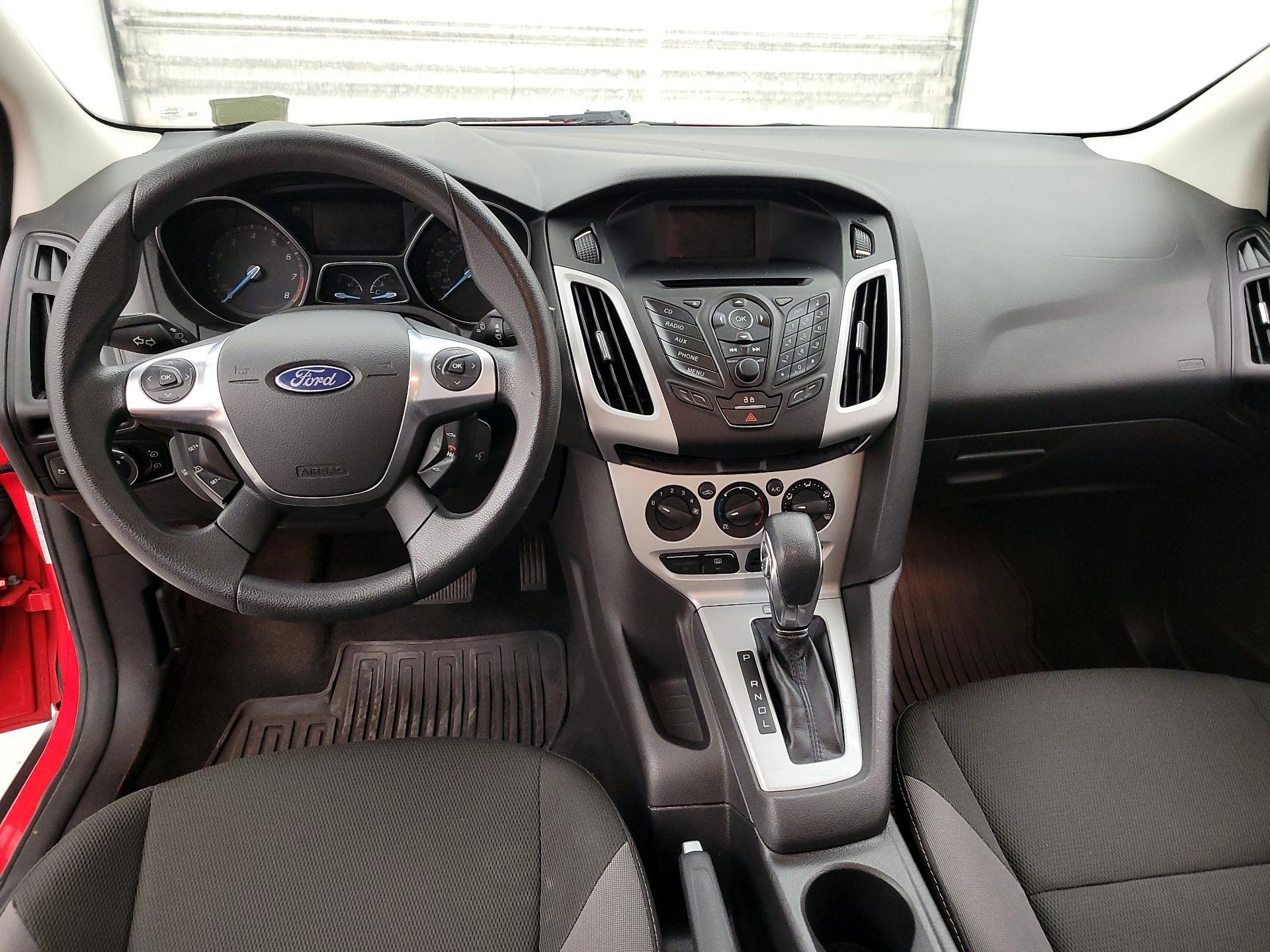 Thumbnail: 2013 Ford Focus - 9