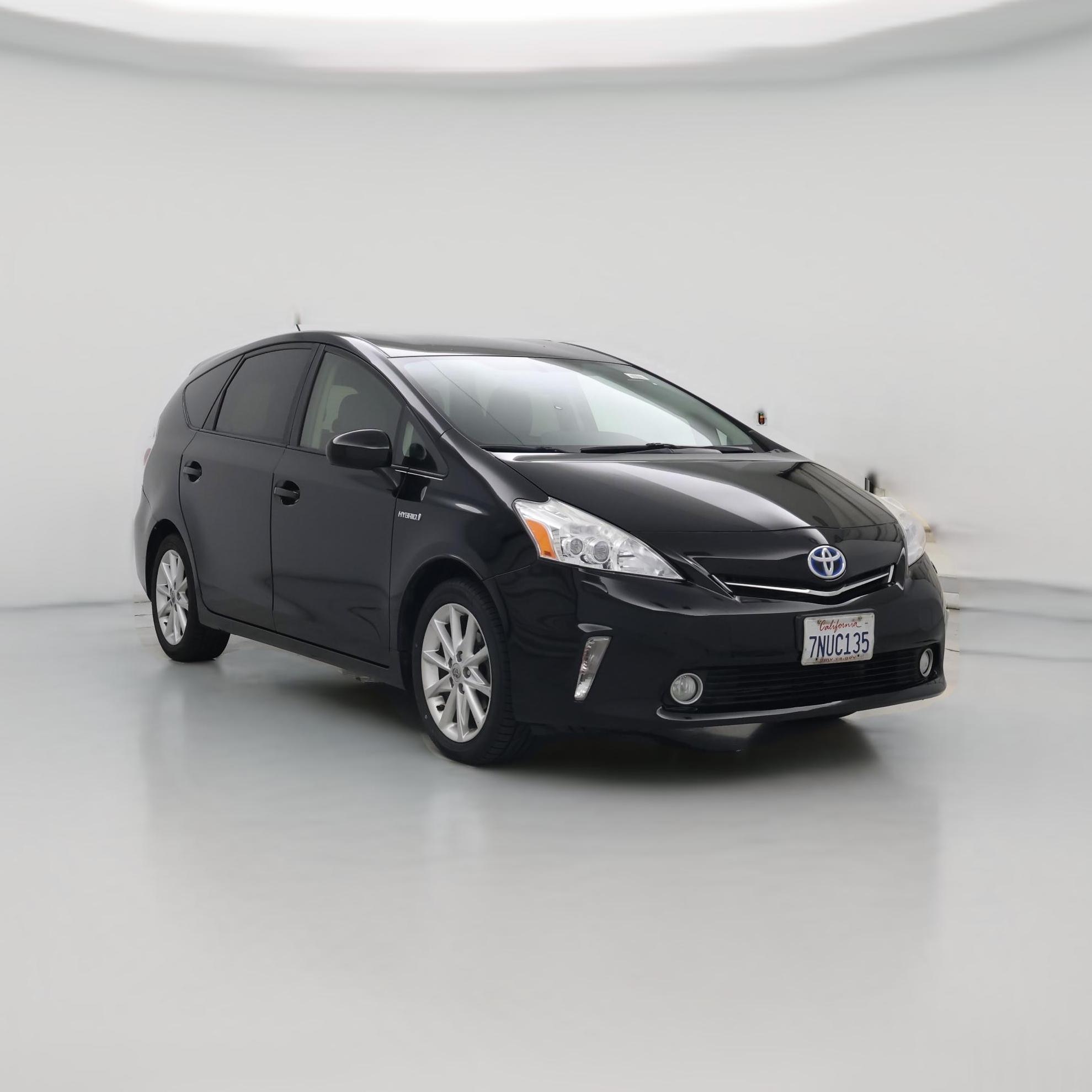 Thumbnail: 2014 Toyota Prius v - 1