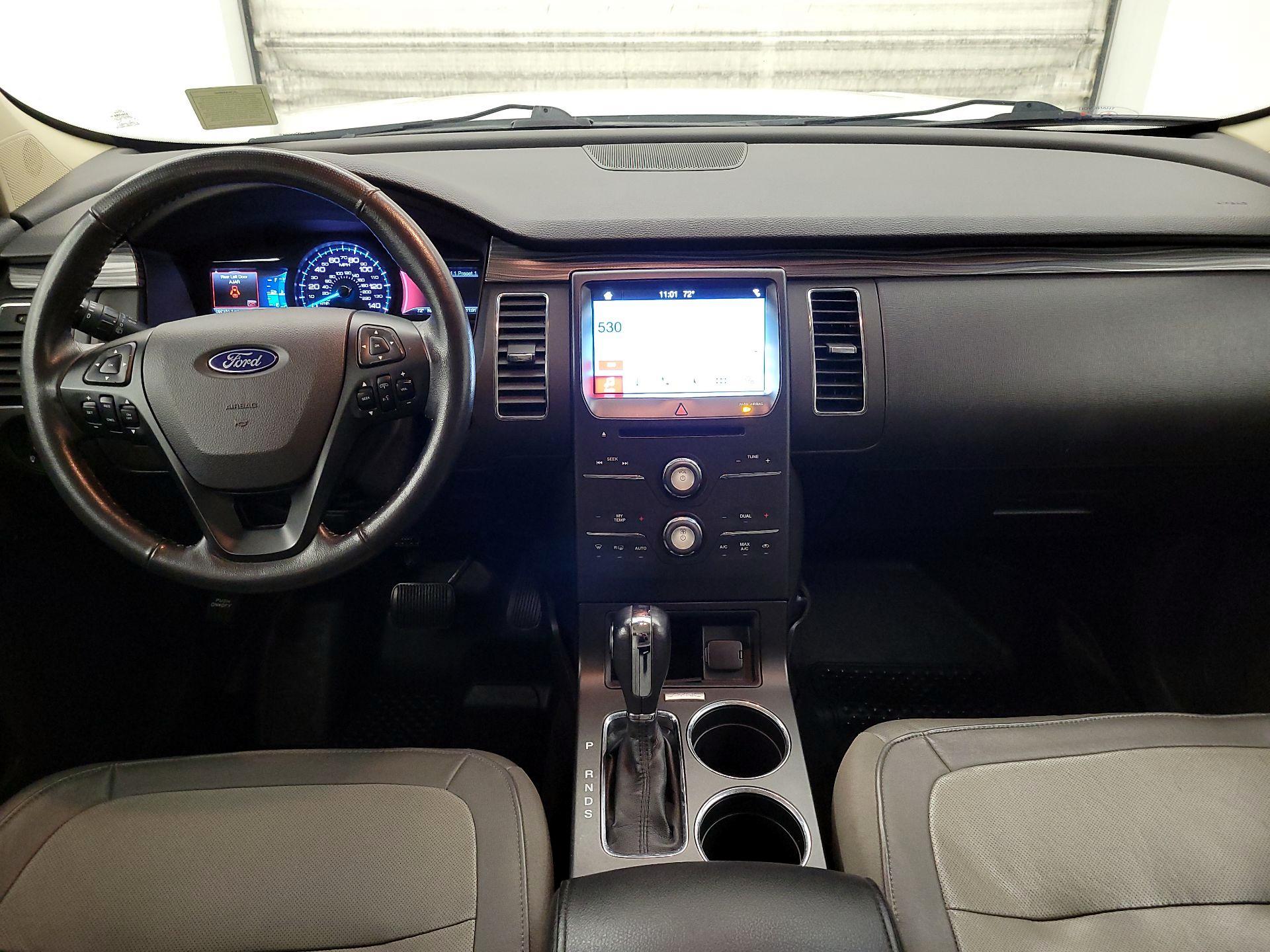 Thumbnail: 2019 Ford Flex - 9
