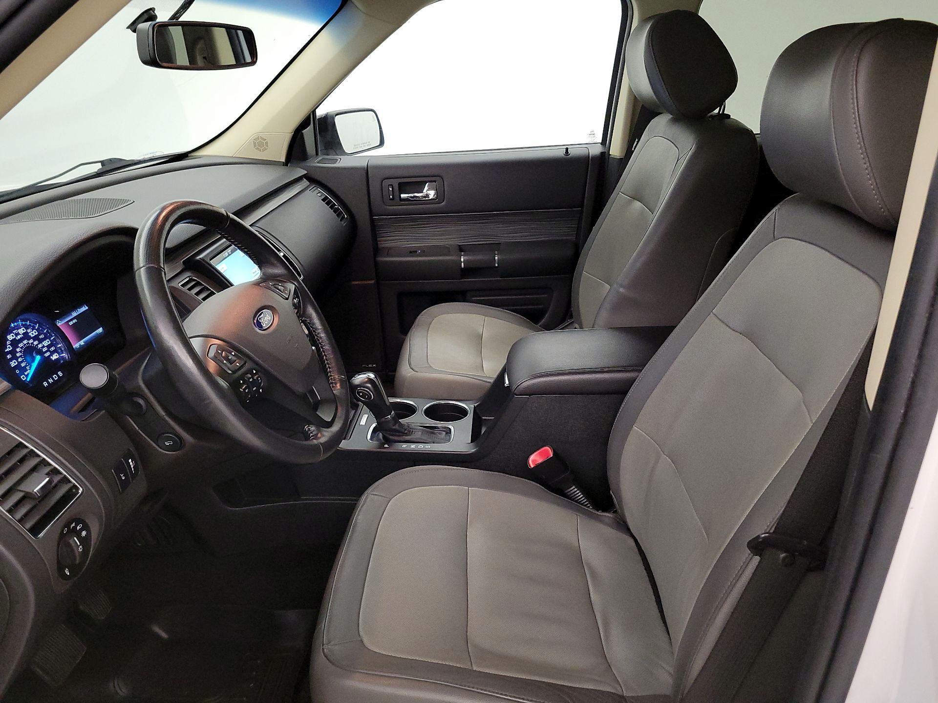 Thumbnail: 2019 Ford Flex - 11