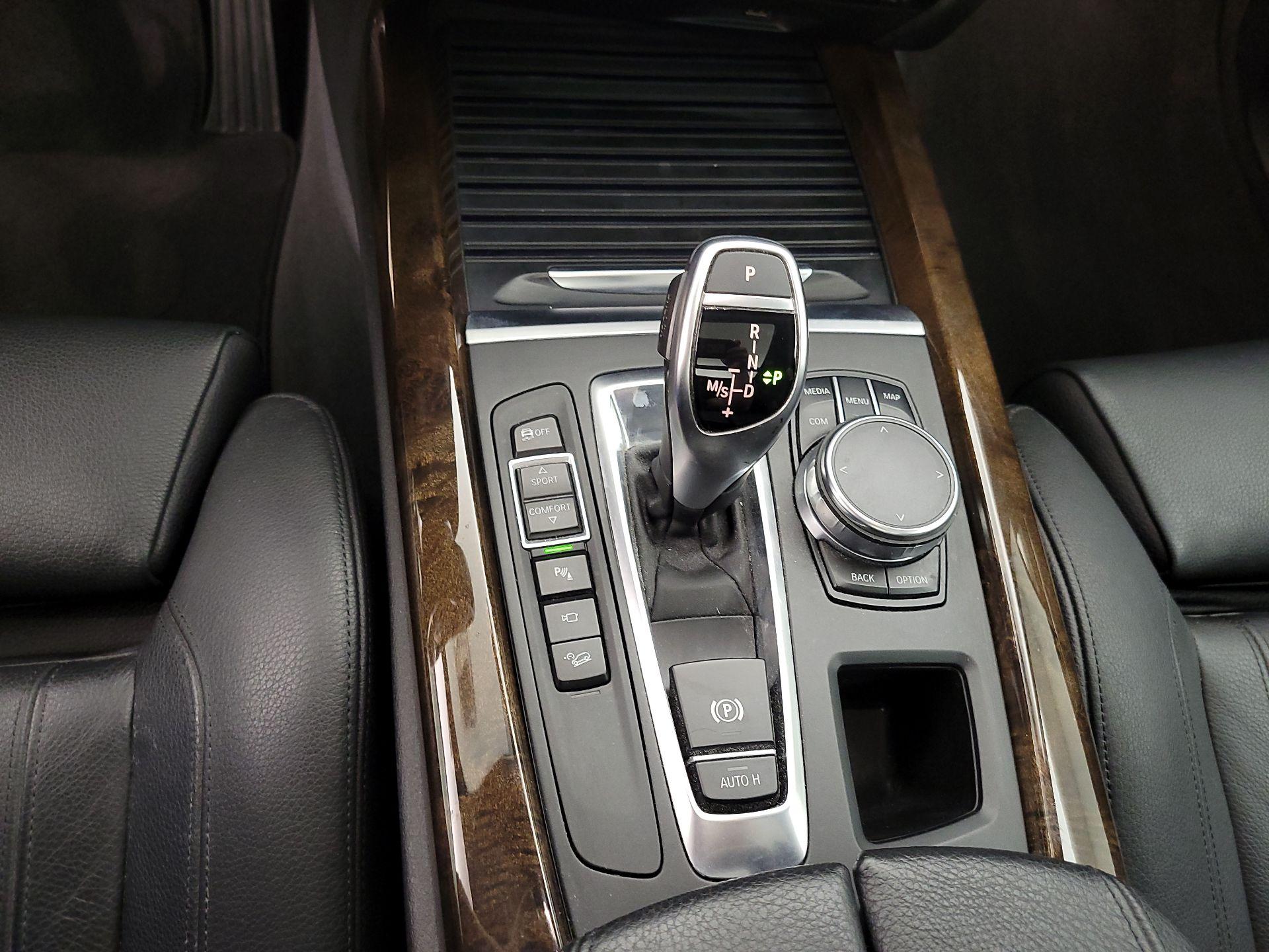 Thumbnail: 2017 BMW X5 - 16