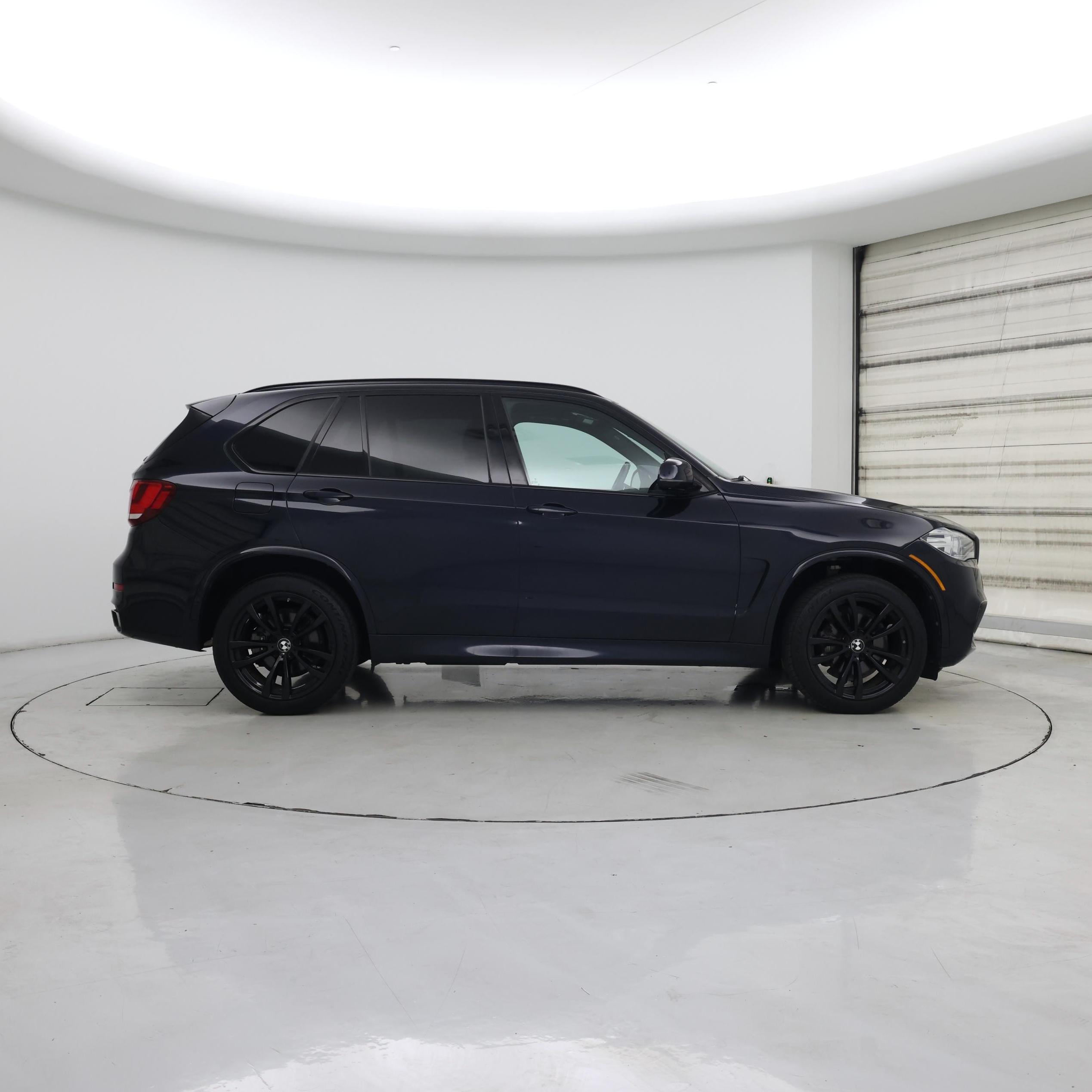 Thumbnail: 2017 BMW X5 - 7
