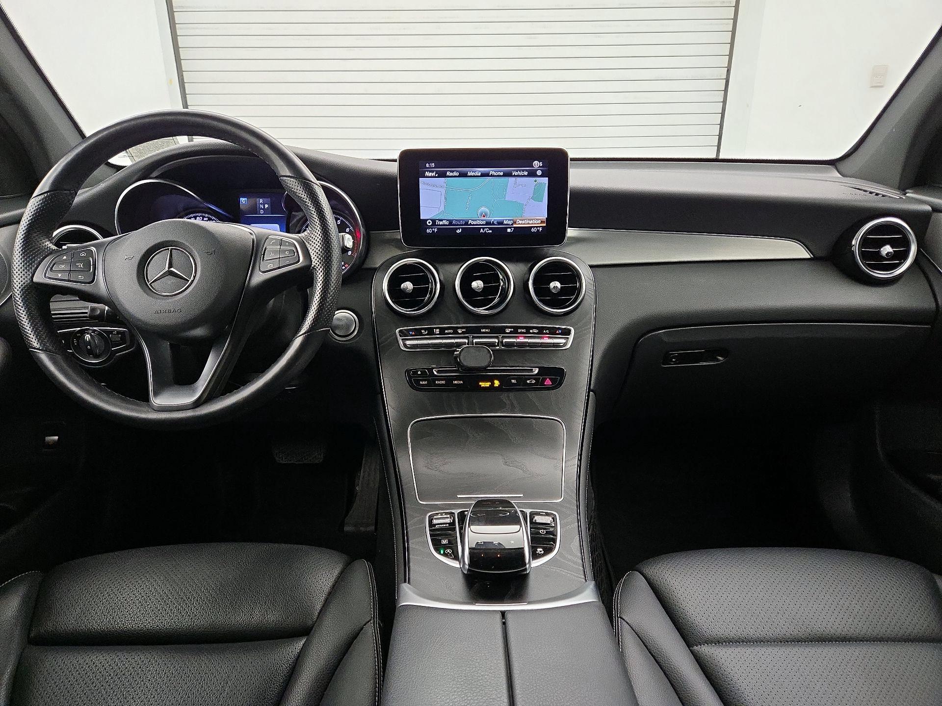Thumbnail: 2019 Mercedes-Benz GLC - 8