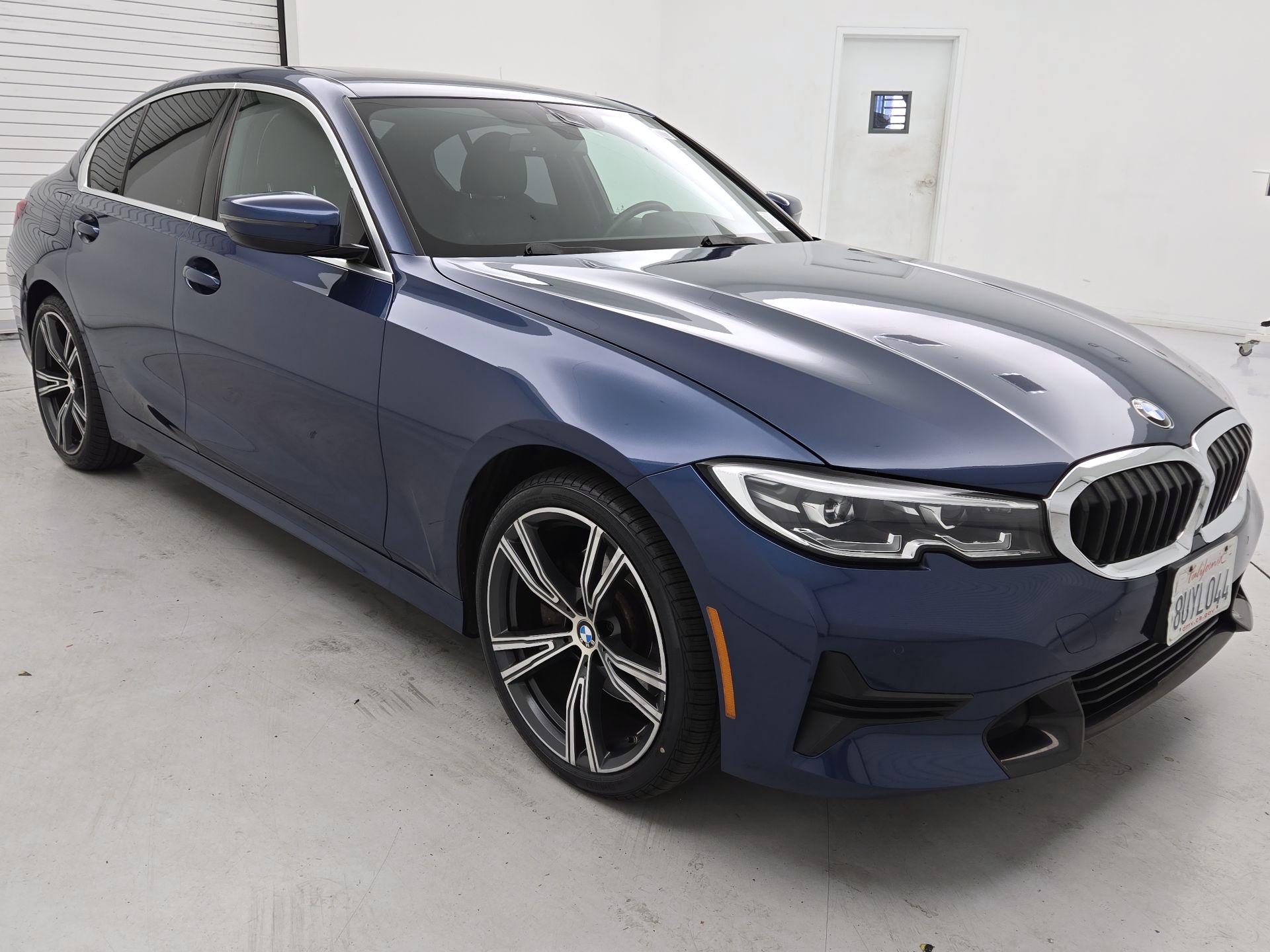 Thumbnail: 2021 BMW 3 Series - 1