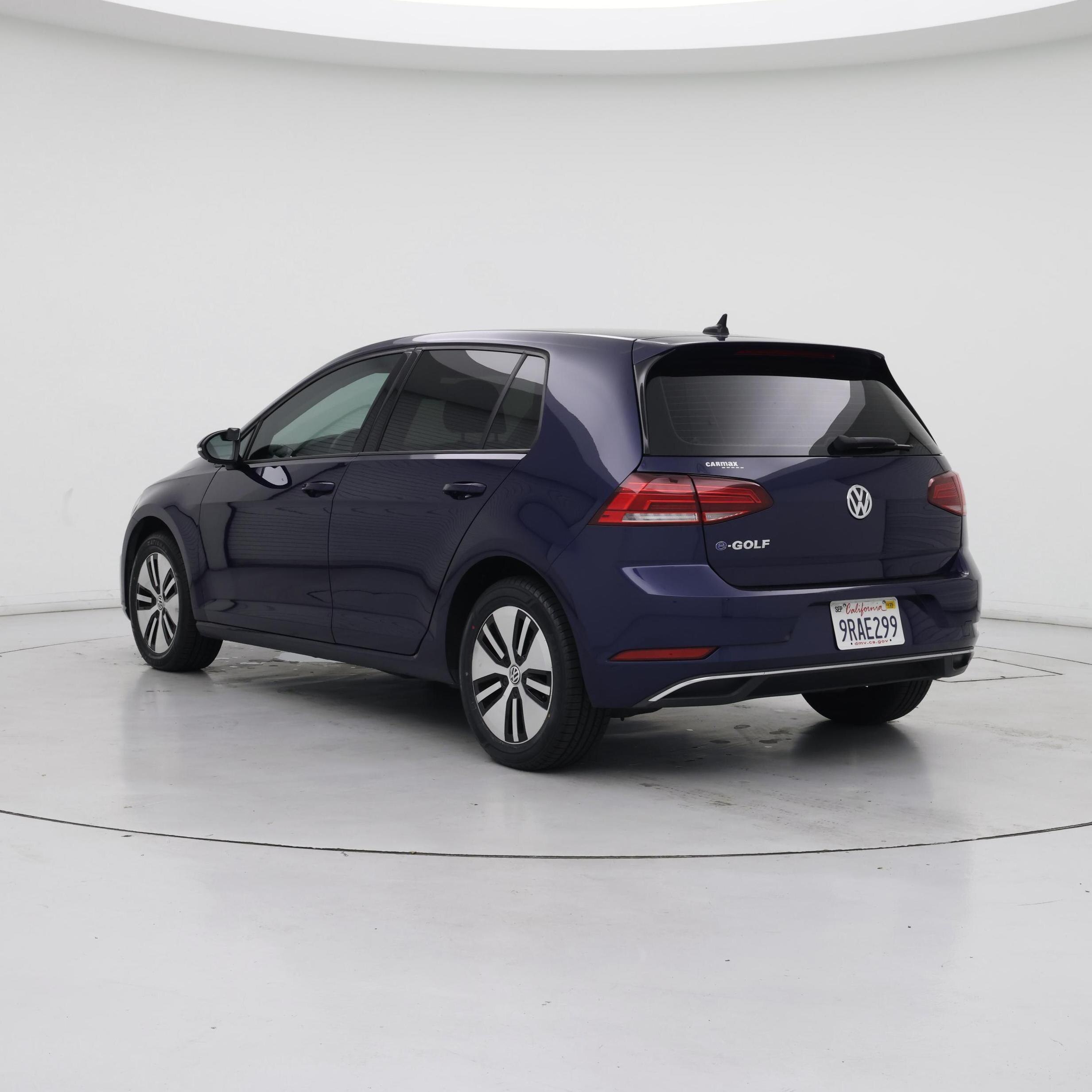 Thumbnail: 2019 Volkswagen e-Golf - 2