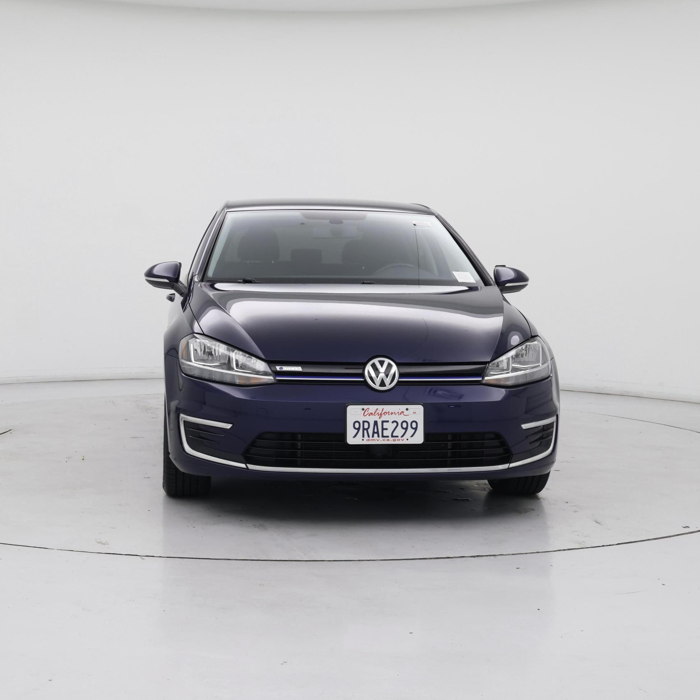 Thumbnail: 2019 Volkswagen e-Golf - 5