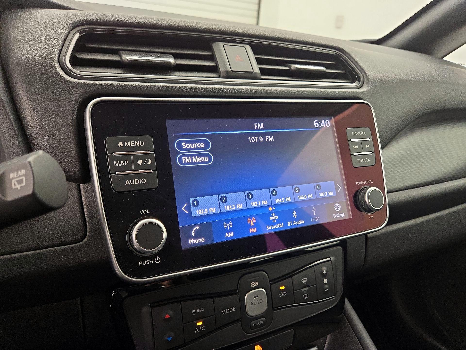 Thumbnail: 2021 Nissan Leaf - 13