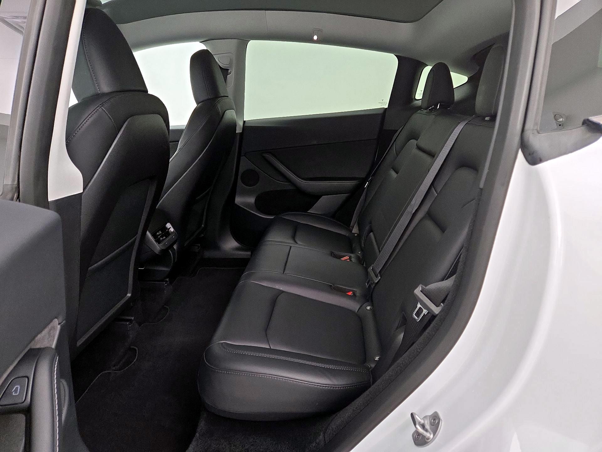 Thumbnail: 2023 Tesla Model Y - 17