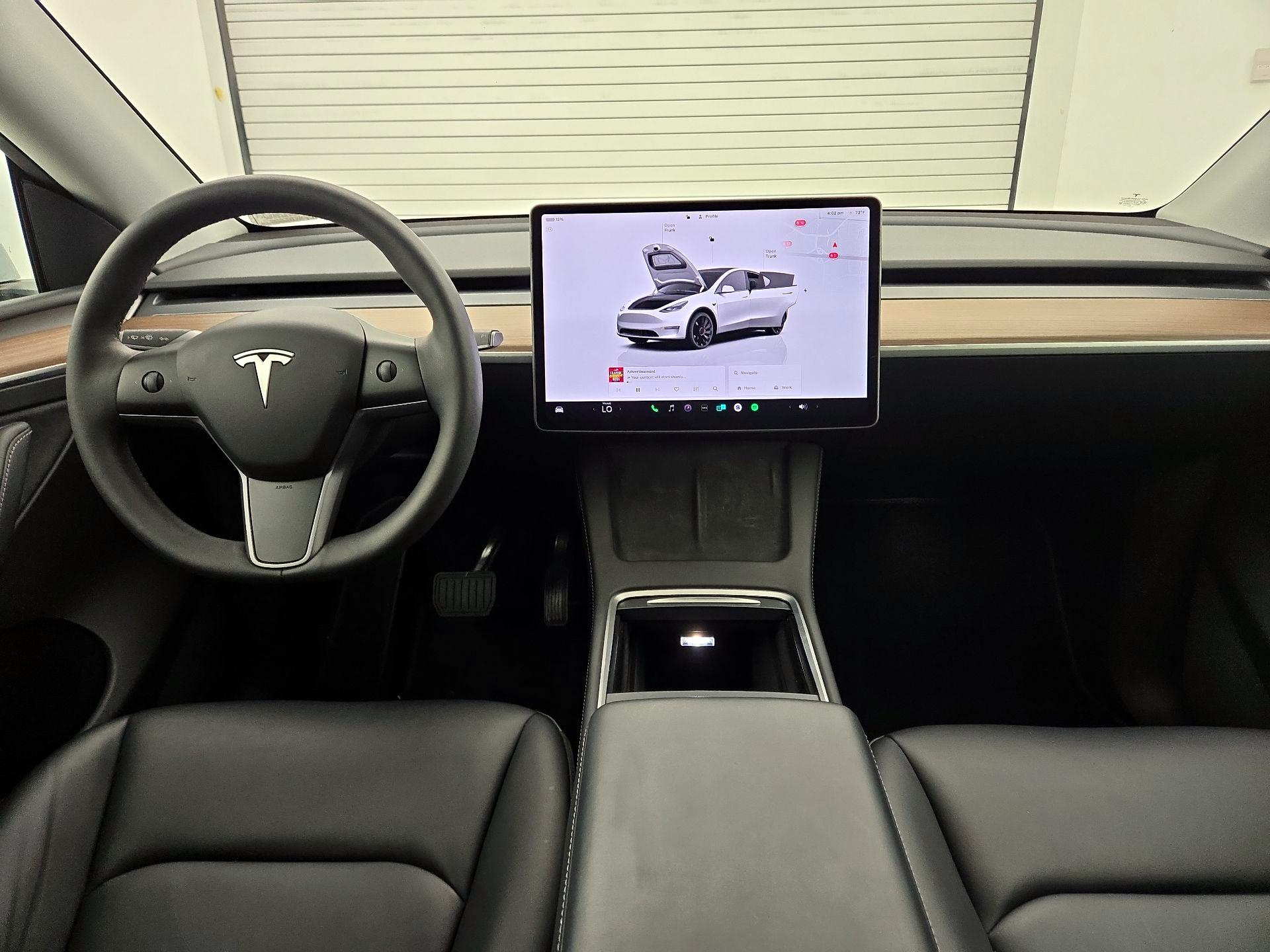 Thumbnail: 2023 Tesla Model Y - 8