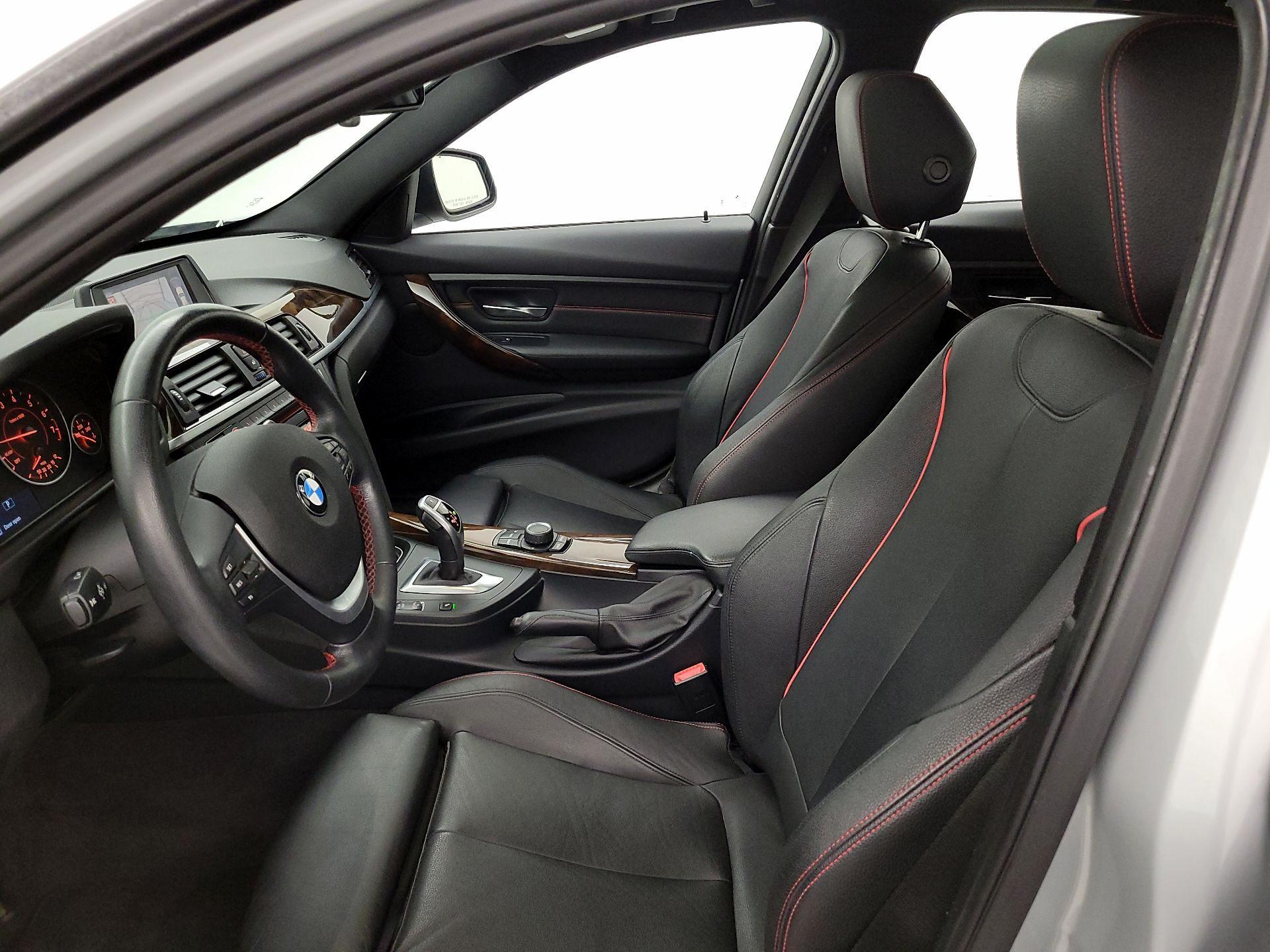 Thumbnail: 2015 BMW 3 Series - 11