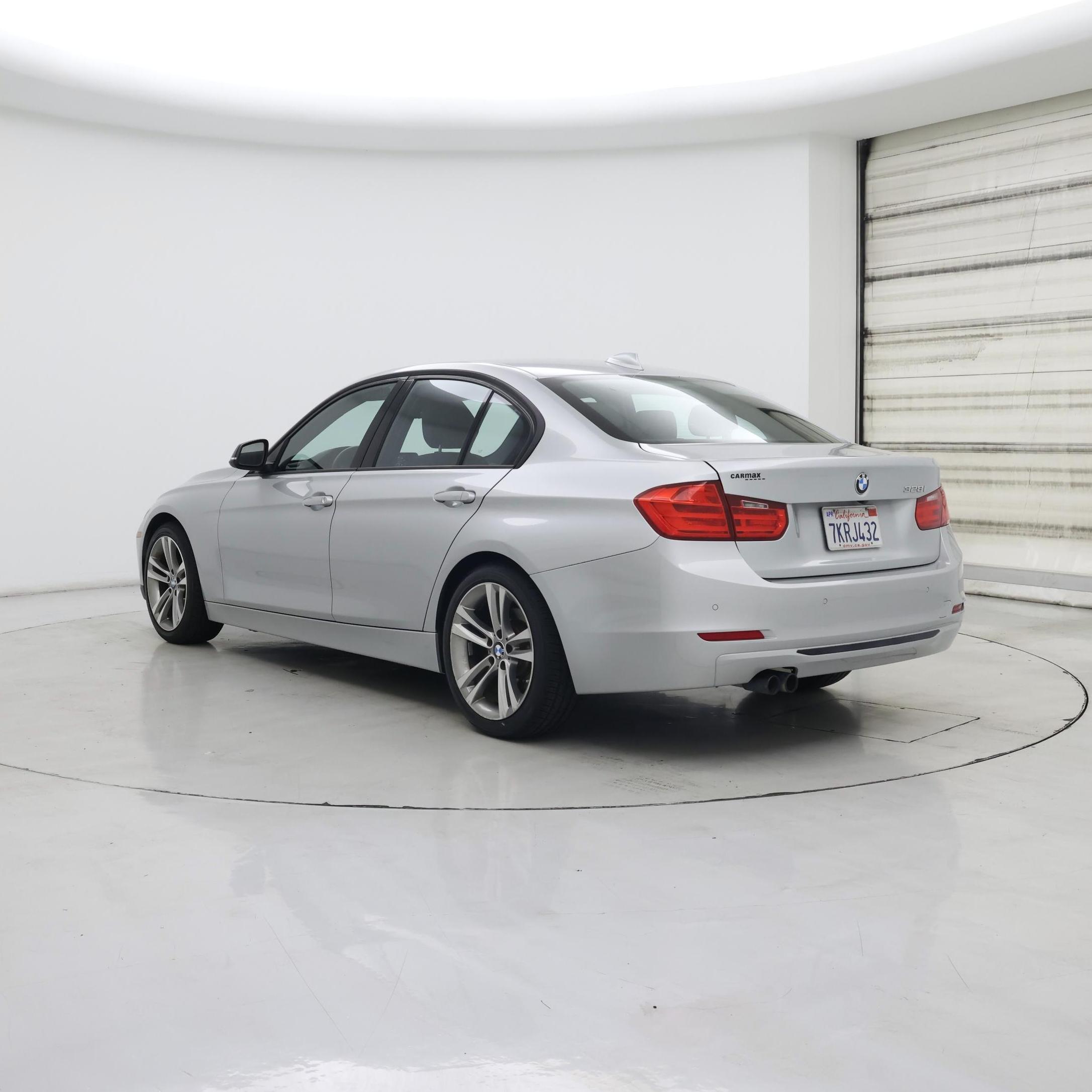 Thumbnail: 2015 BMW 3 Series - 2
