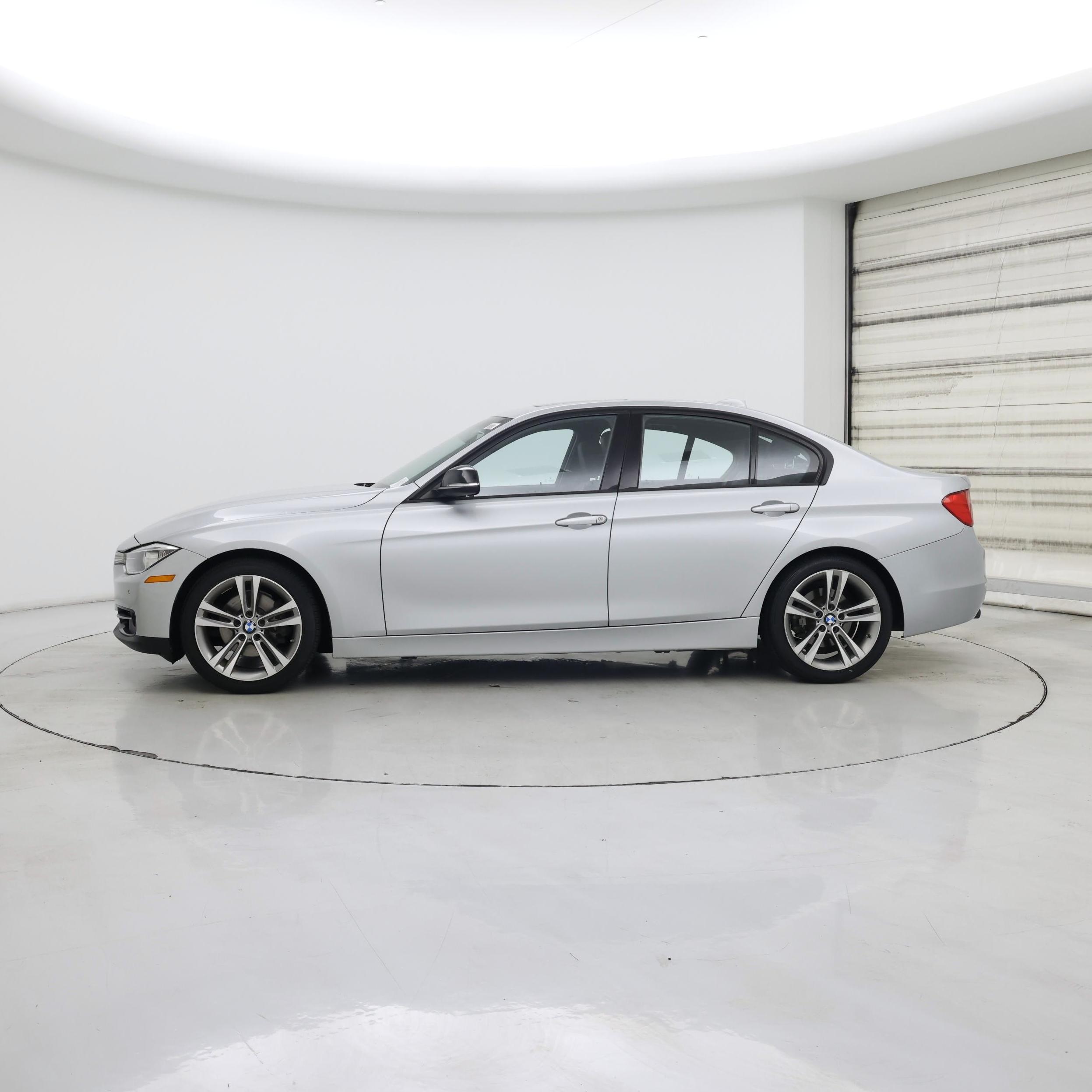 Thumbnail: 2015 BMW 3 Series - 3