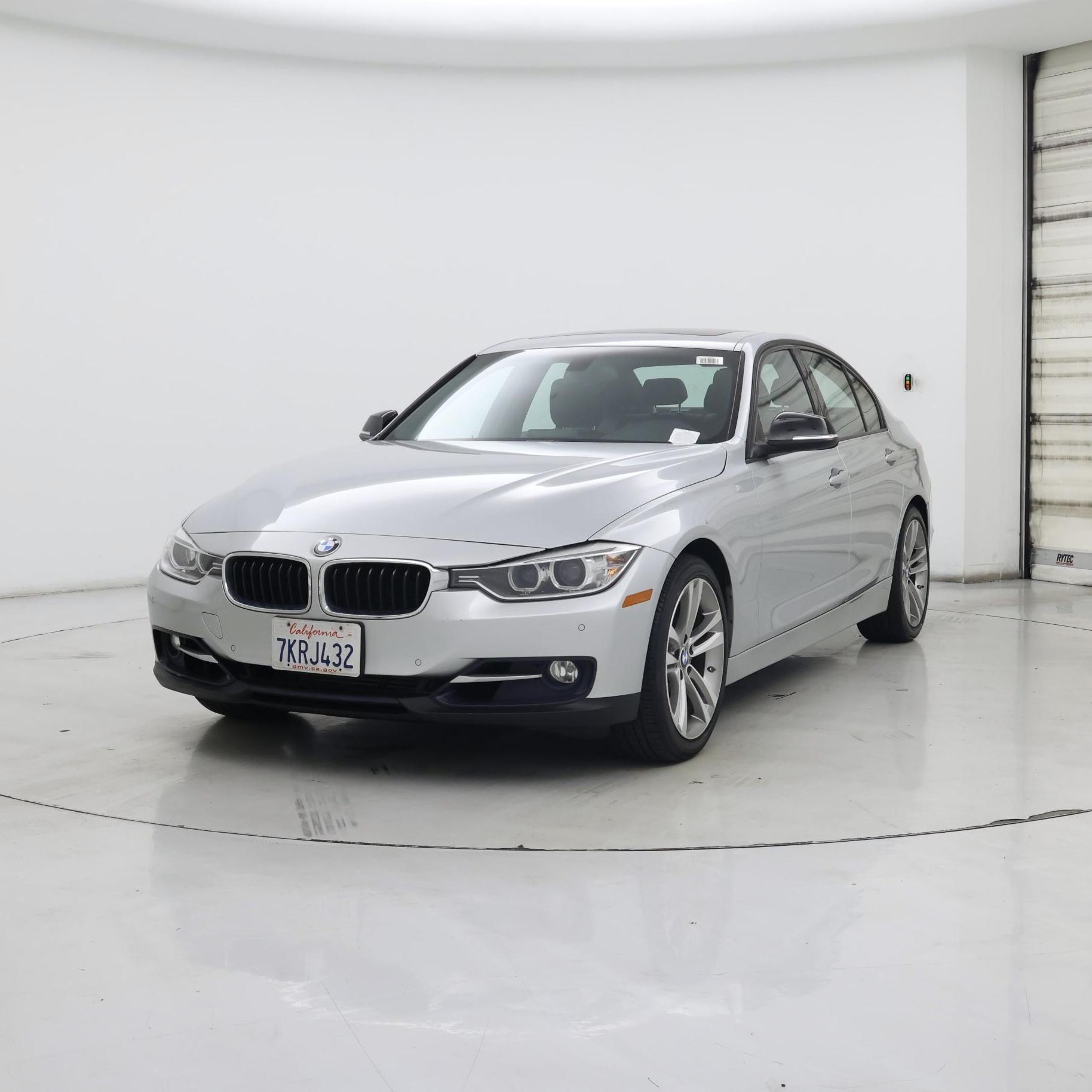 Thumbnail: 2015 BMW 3 Series - 4