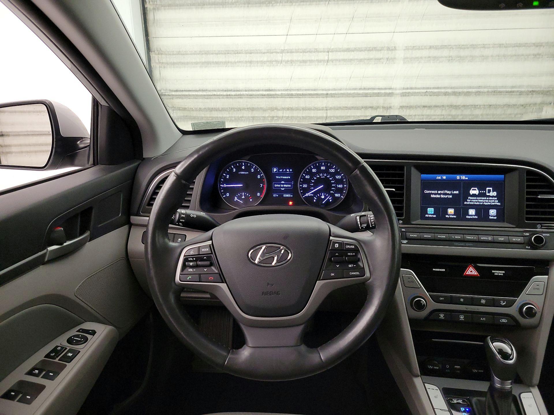 Thumbnail: 2018 Hyundai Elantra - 10