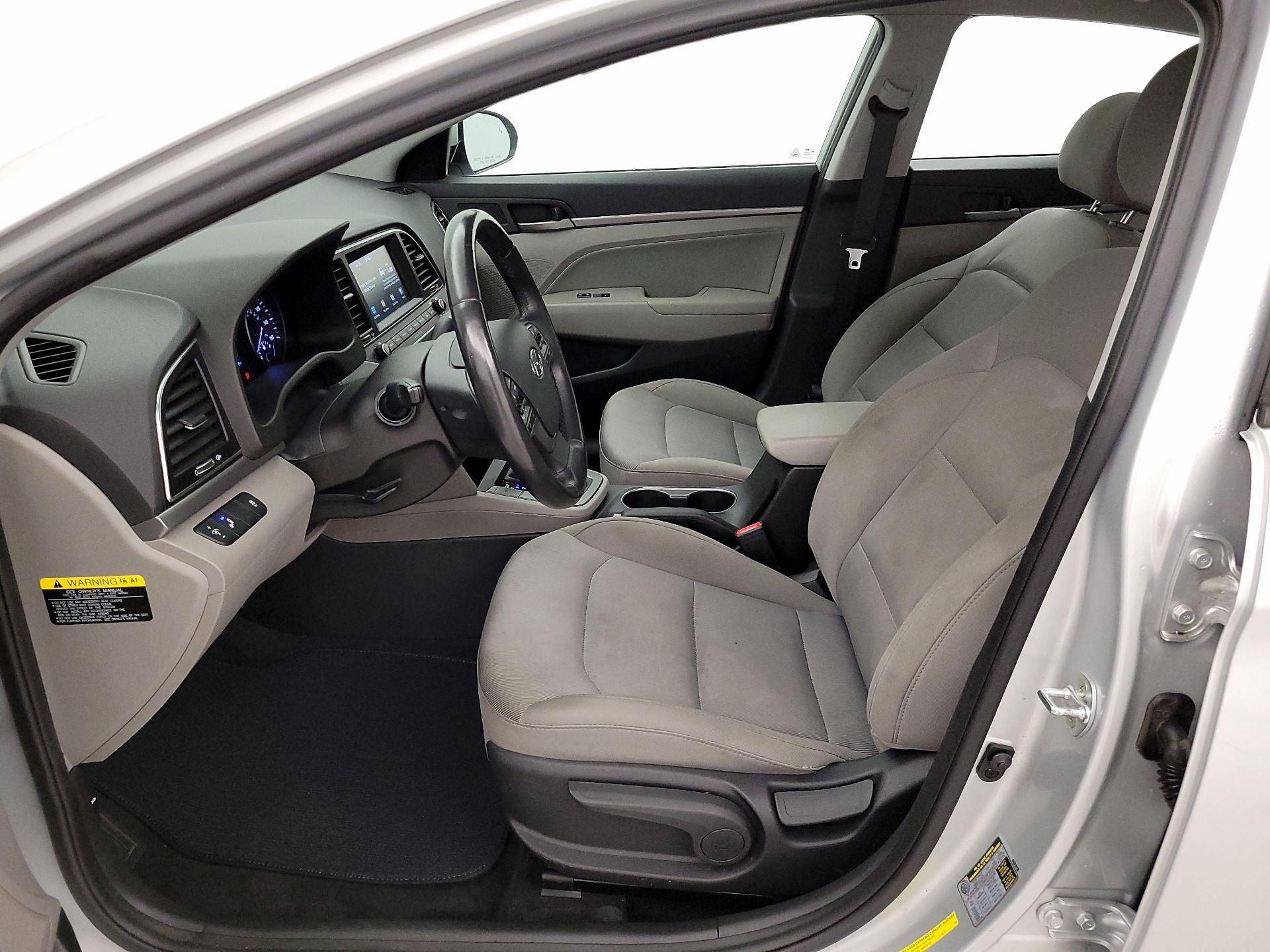 Thumbnail: 2018 Hyundai Elantra - 11