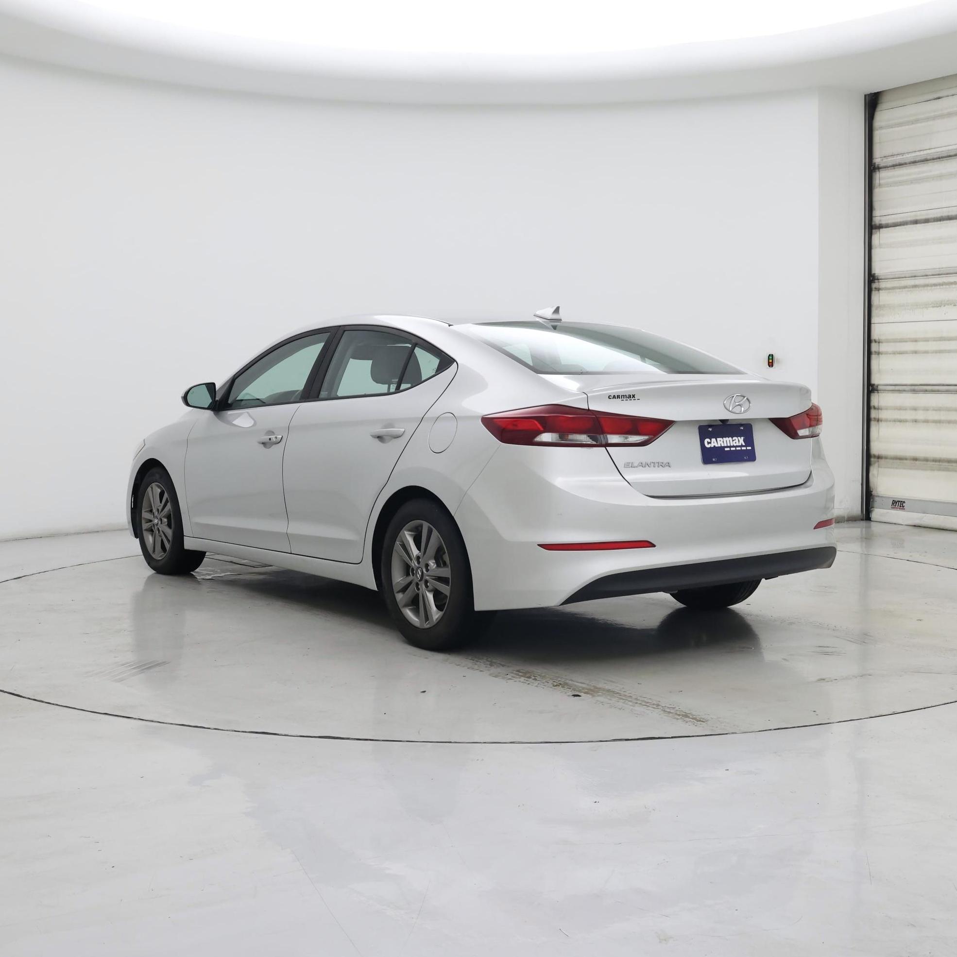 Thumbnail: 2018 Hyundai Elantra - 2