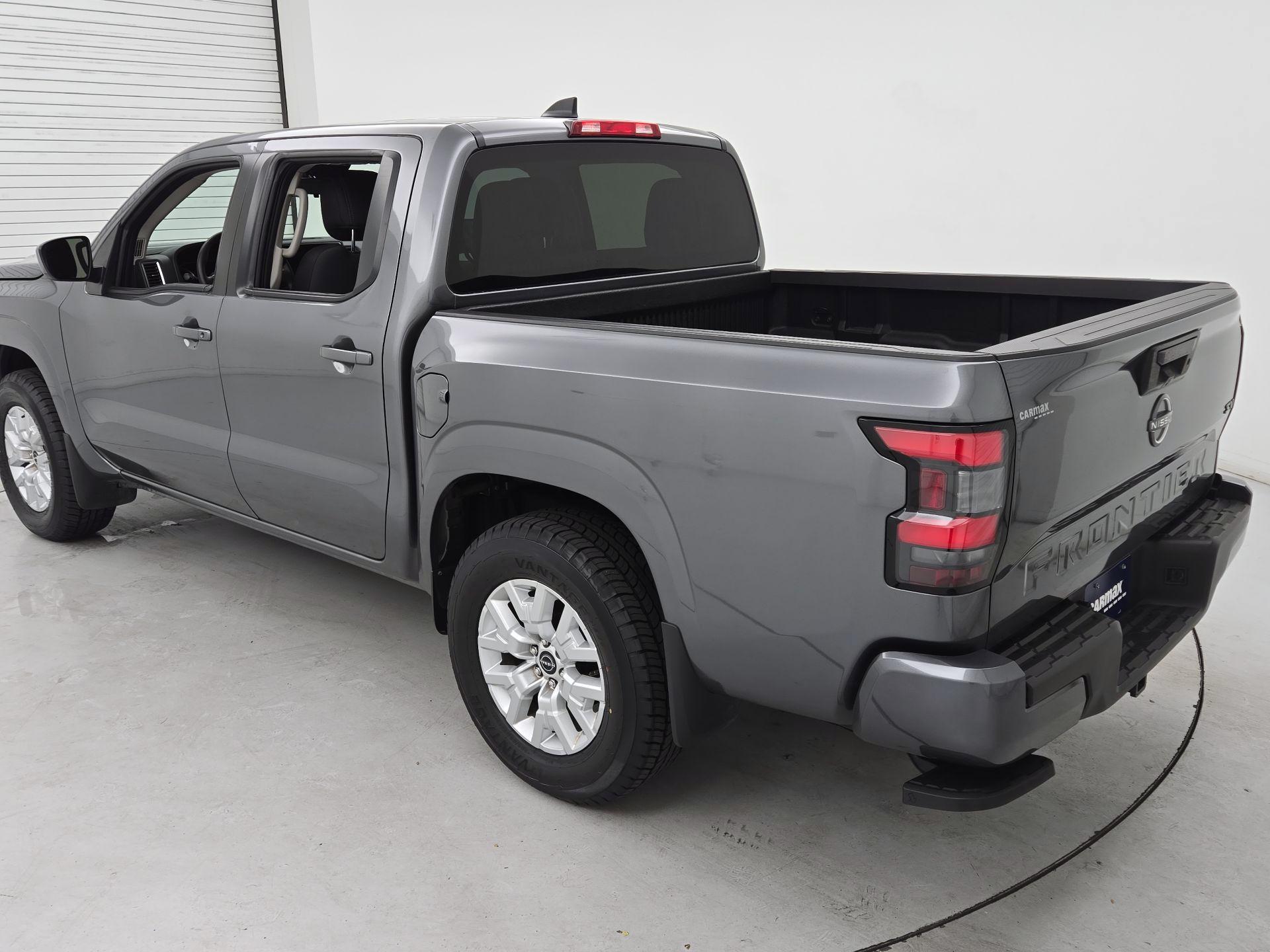 Thumbnail: 2023 Nissan Frontier - 7