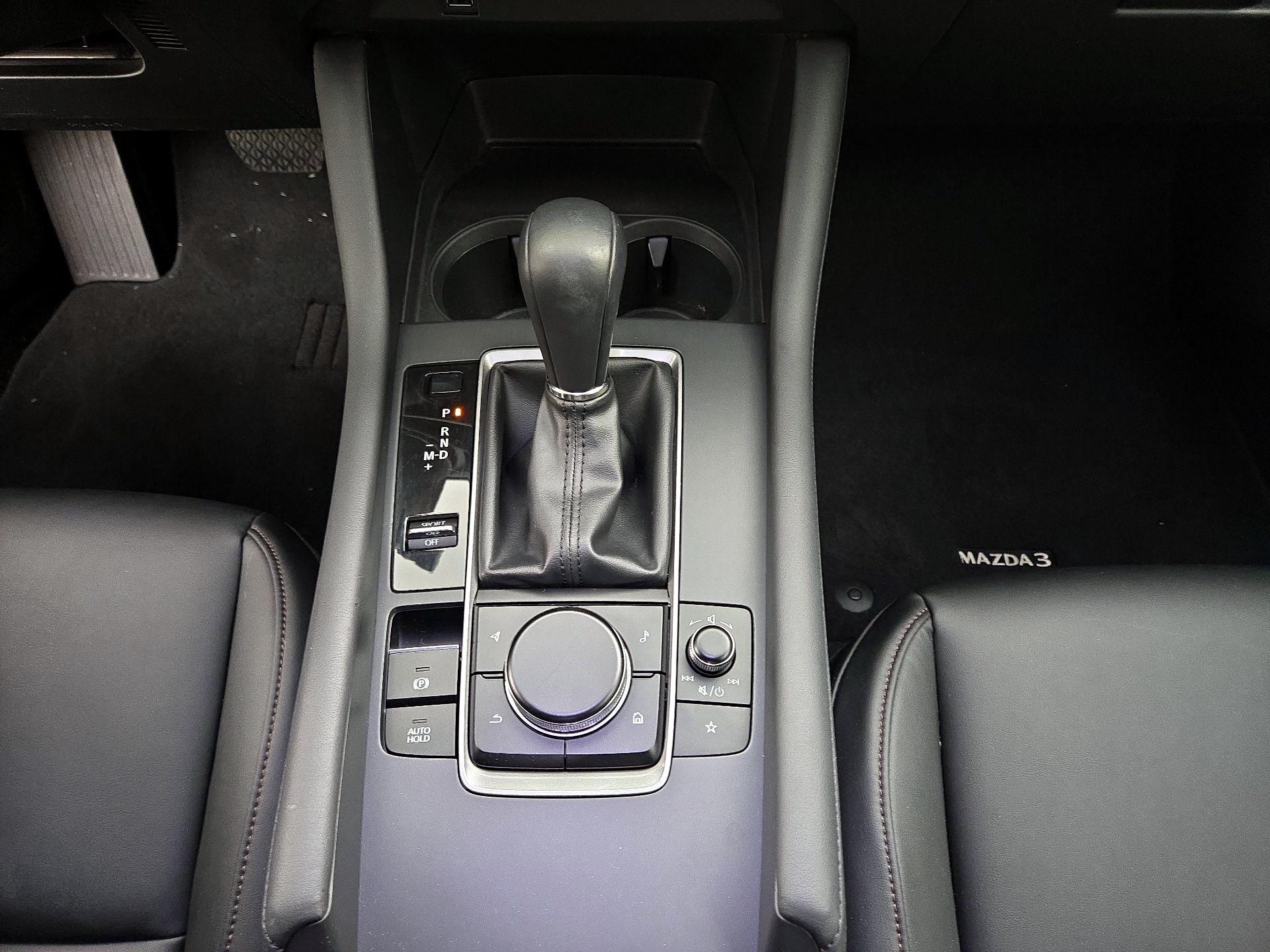 Thumbnail: 2021 Mazda Mazda3 - 15
