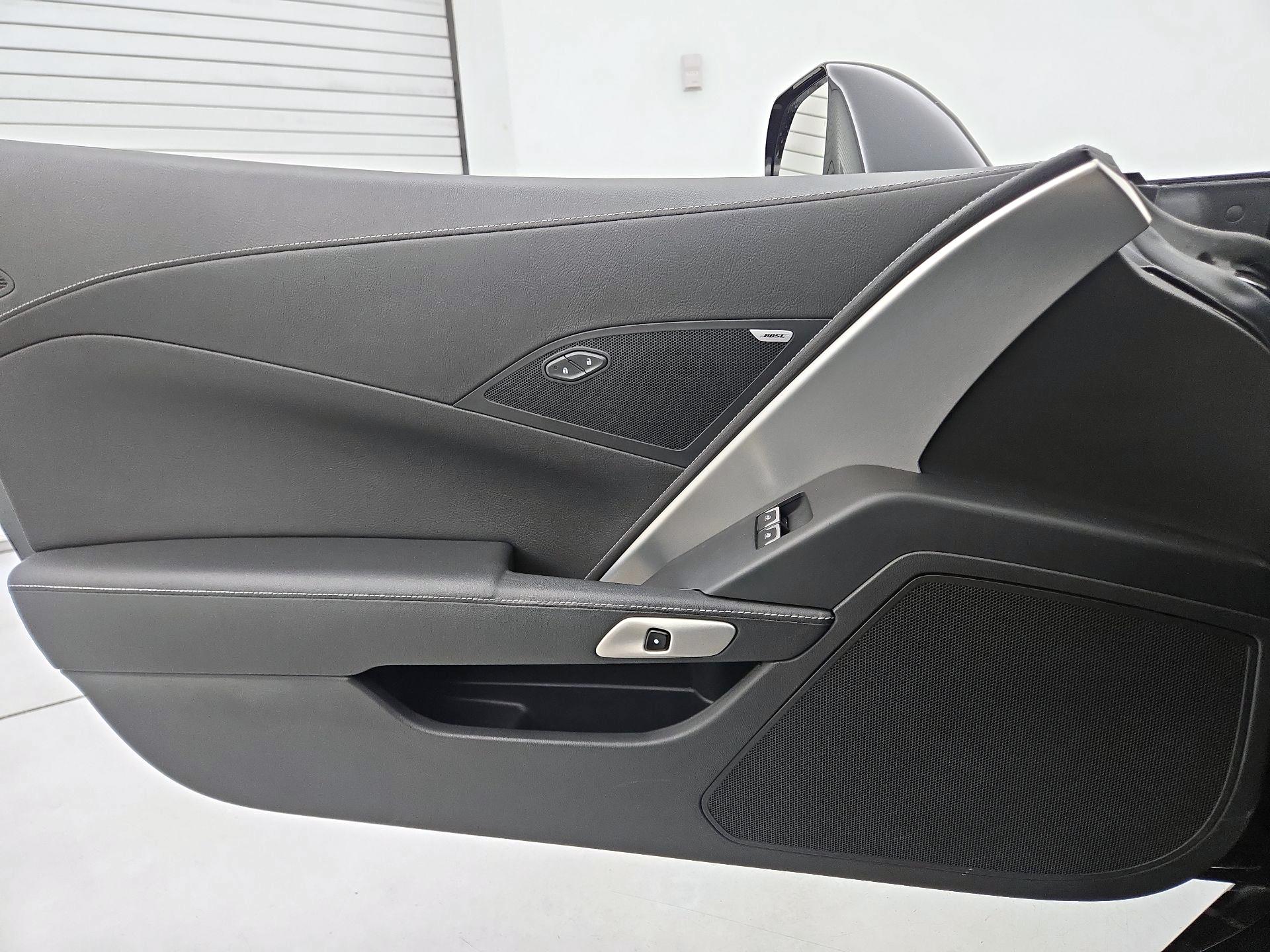 Thumbnail: 2017 Chevrolet Corvette - 12