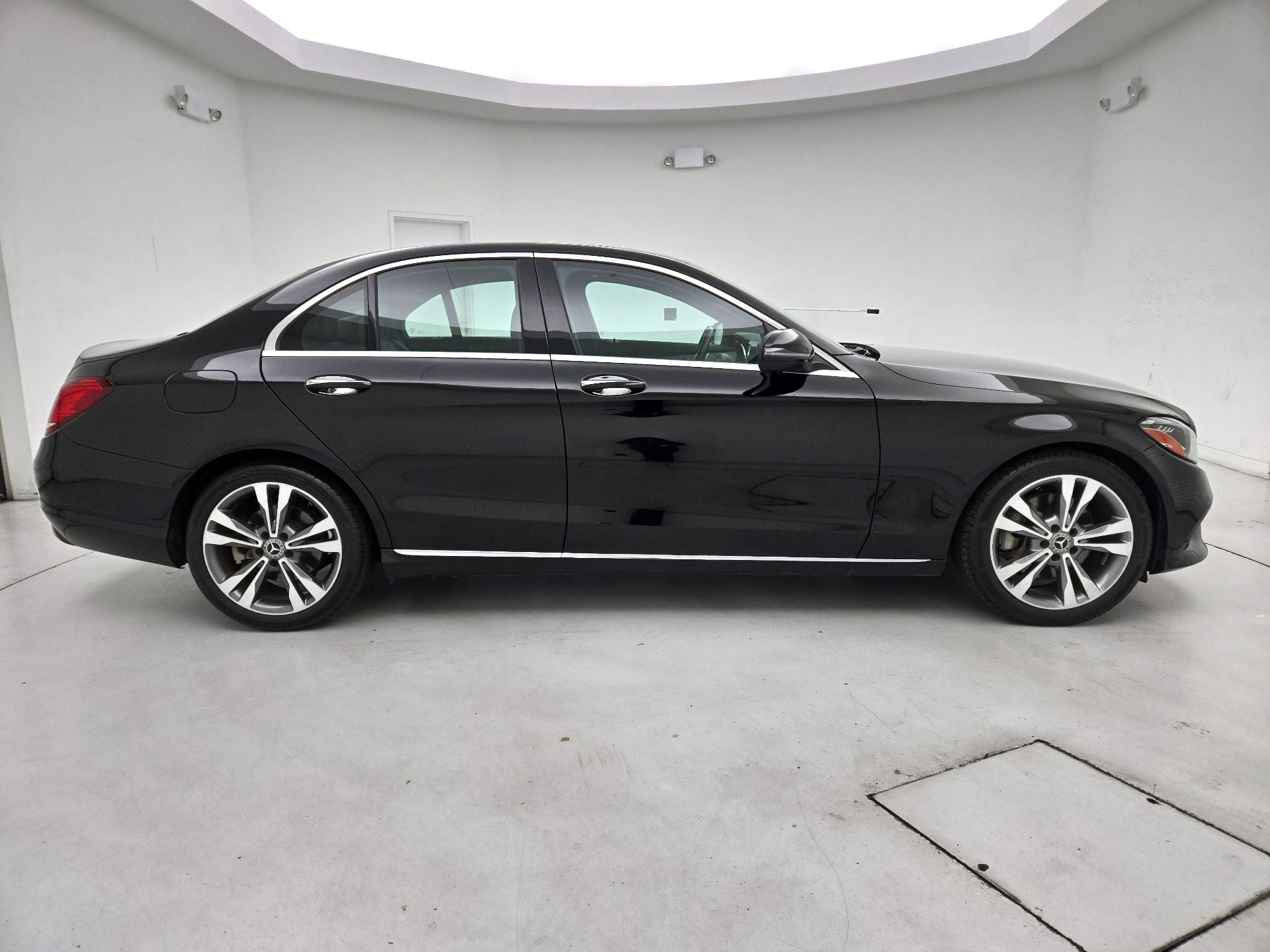 Thumbnail: 2021 Mercedes-Benz C-Class - 4