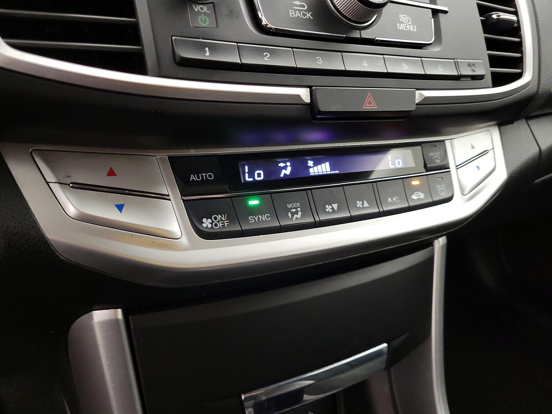 Thumbnail: 2013 Honda Accord - 15