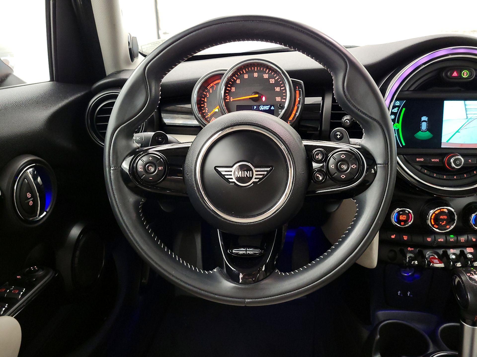 Thumbnail: 2019 MINI Cooper Hardtop - 10