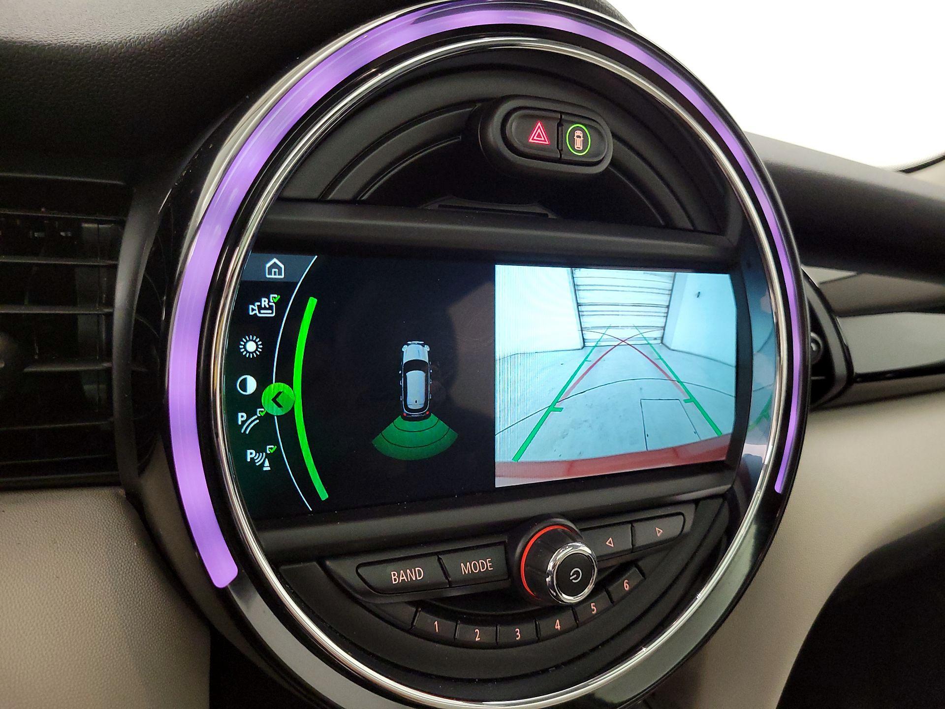 Thumbnail: 2019 MINI Cooper Hardtop - 13