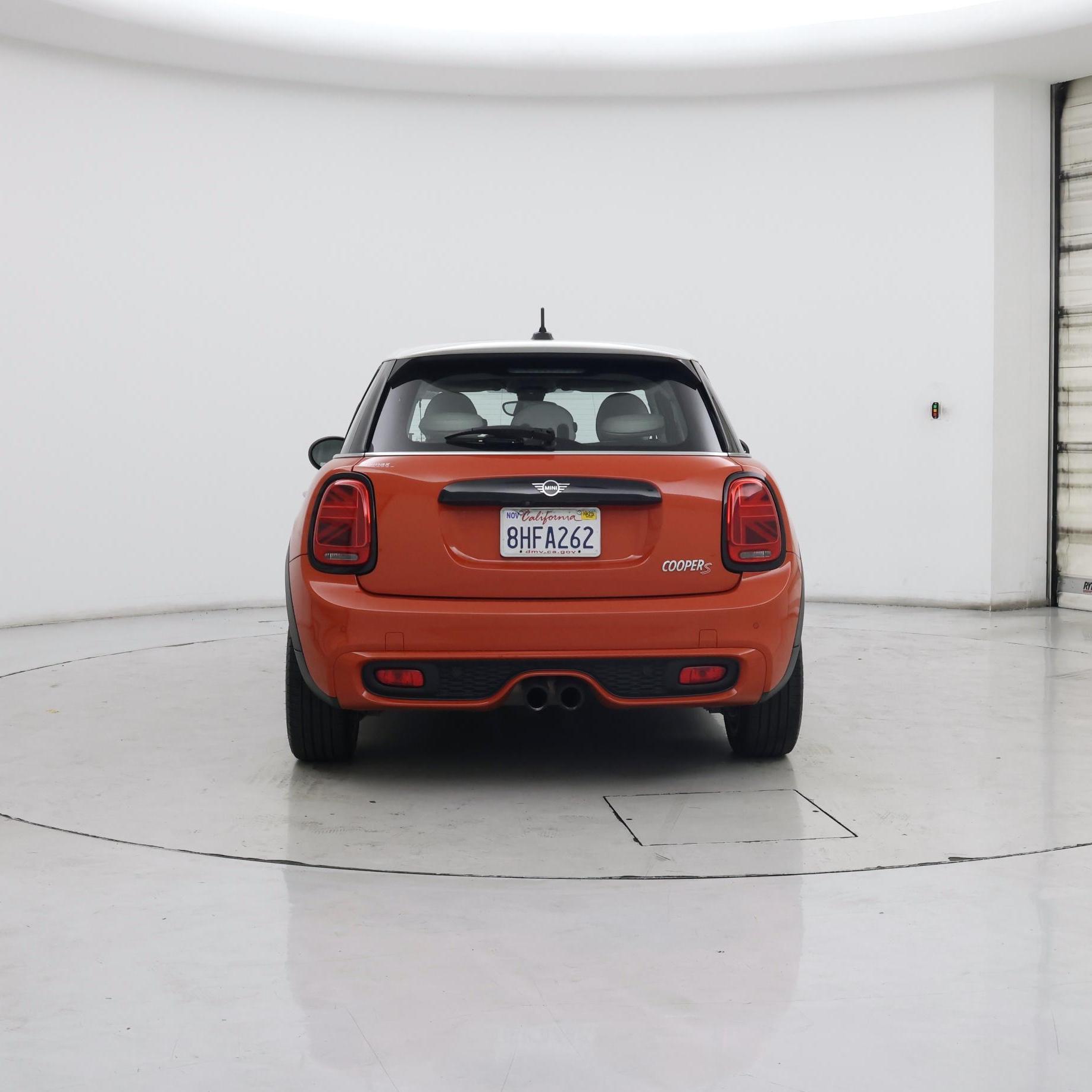 Thumbnail: 2019 MINI Cooper Hardtop - 6