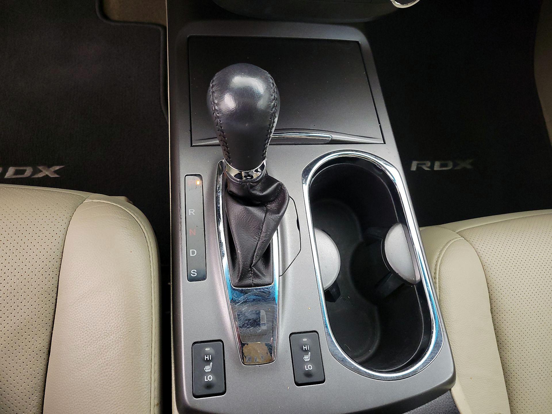 Thumbnail: 2015 Acura RDX - 16