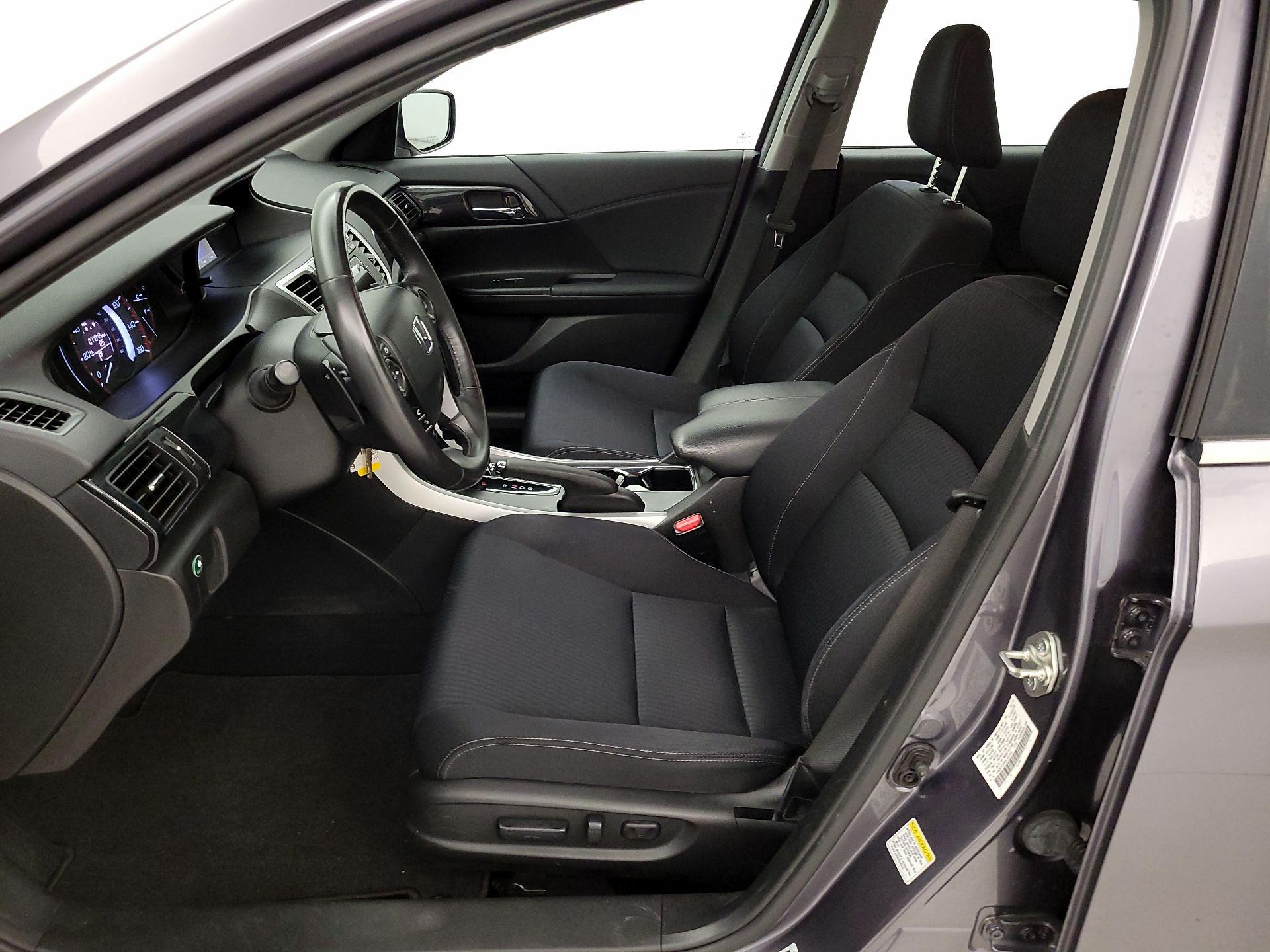 Thumbnail: 2015 Honda Accord - 11