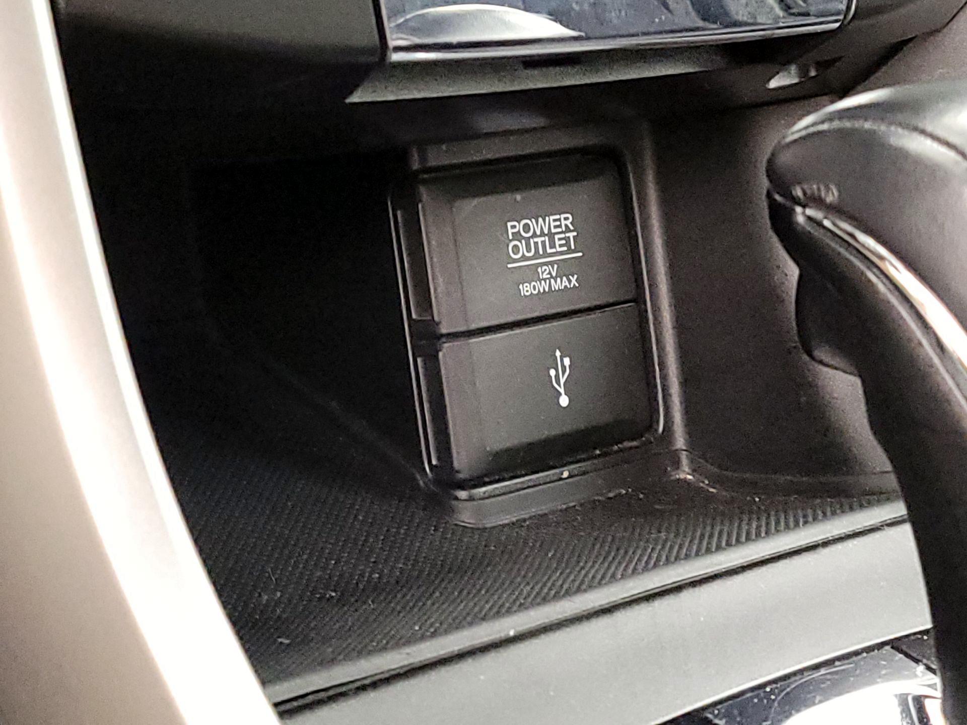 Thumbnail: 2015 Honda Accord - 18