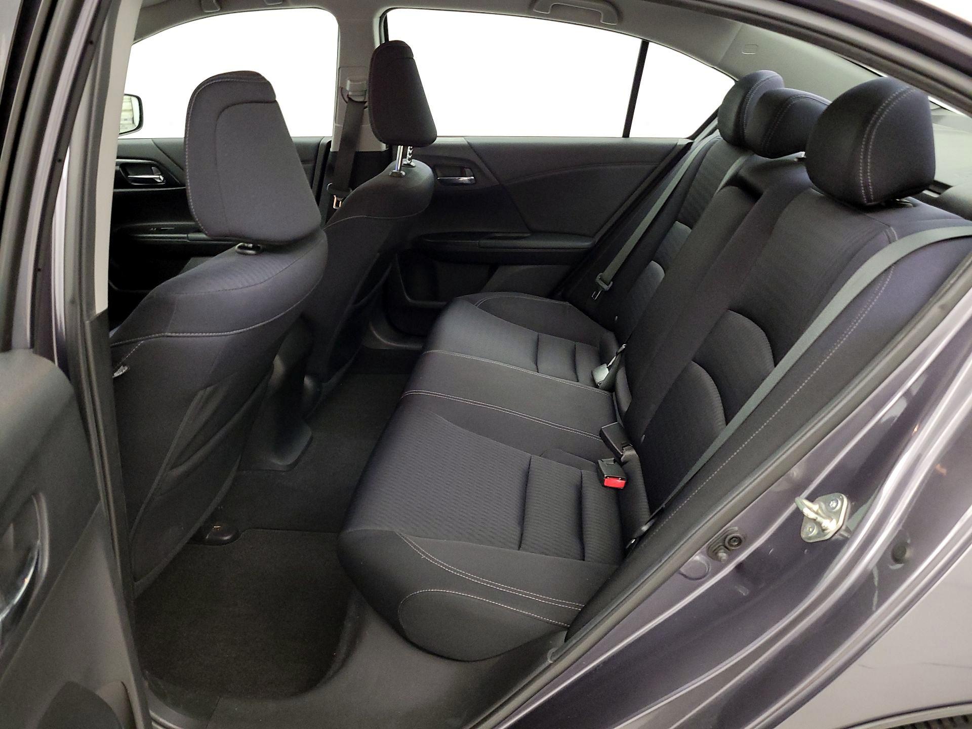 Thumbnail: 2015 Honda Accord - 19