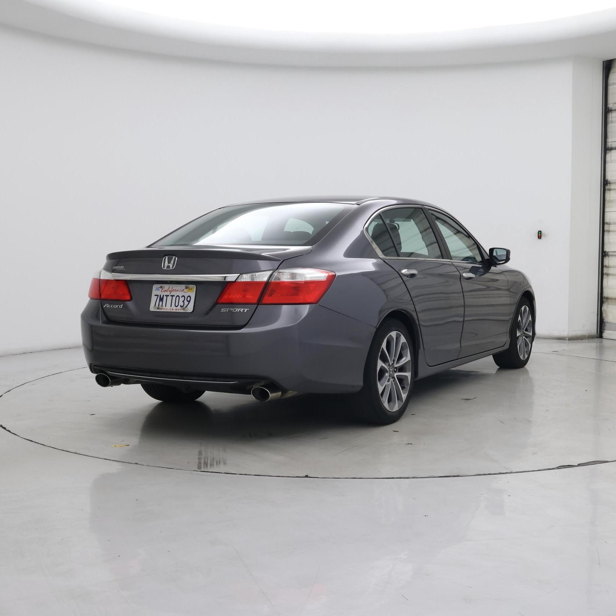 Thumbnail: 2015 Honda Accord - 8