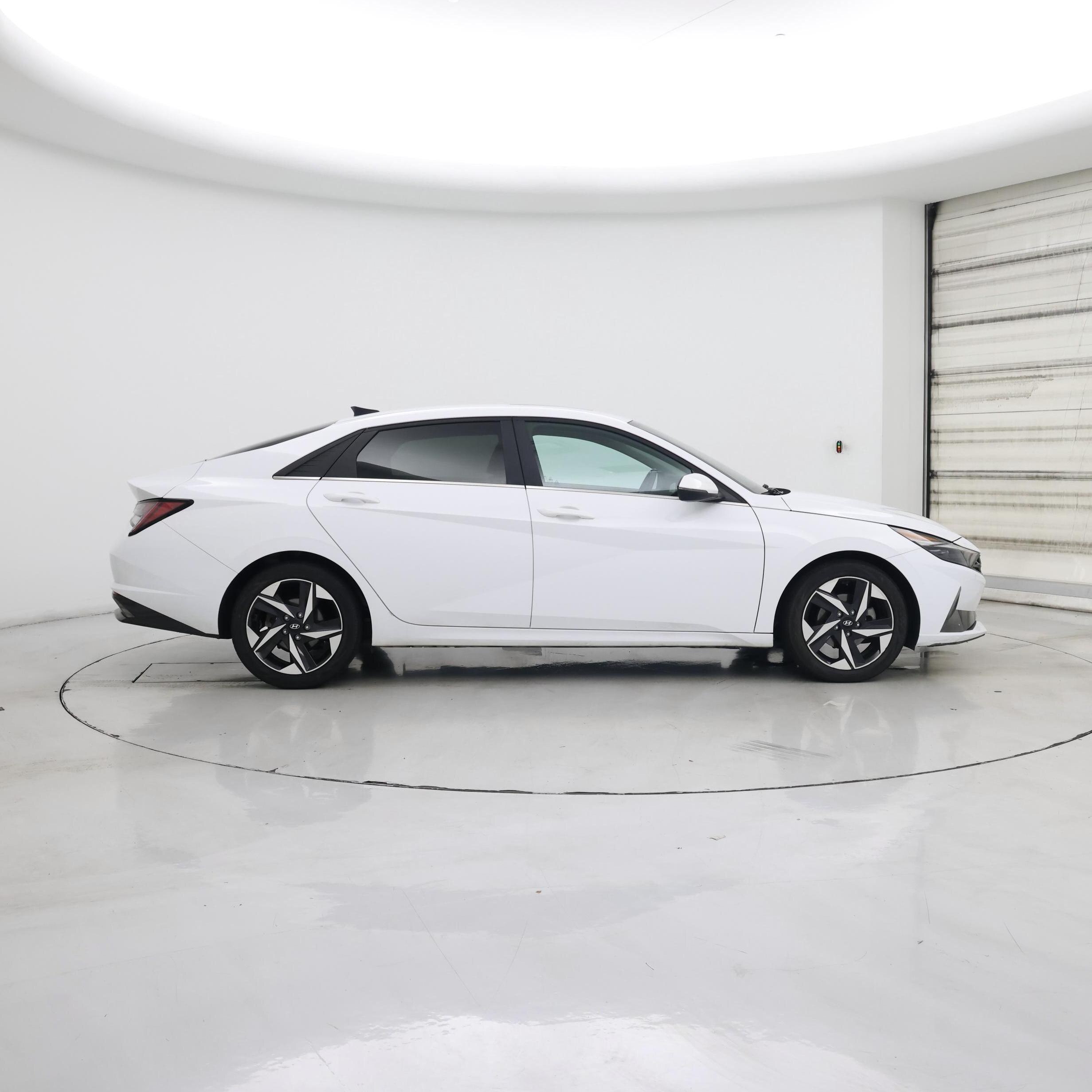 Thumbnail: 2021 Hyundai Elantra - 7