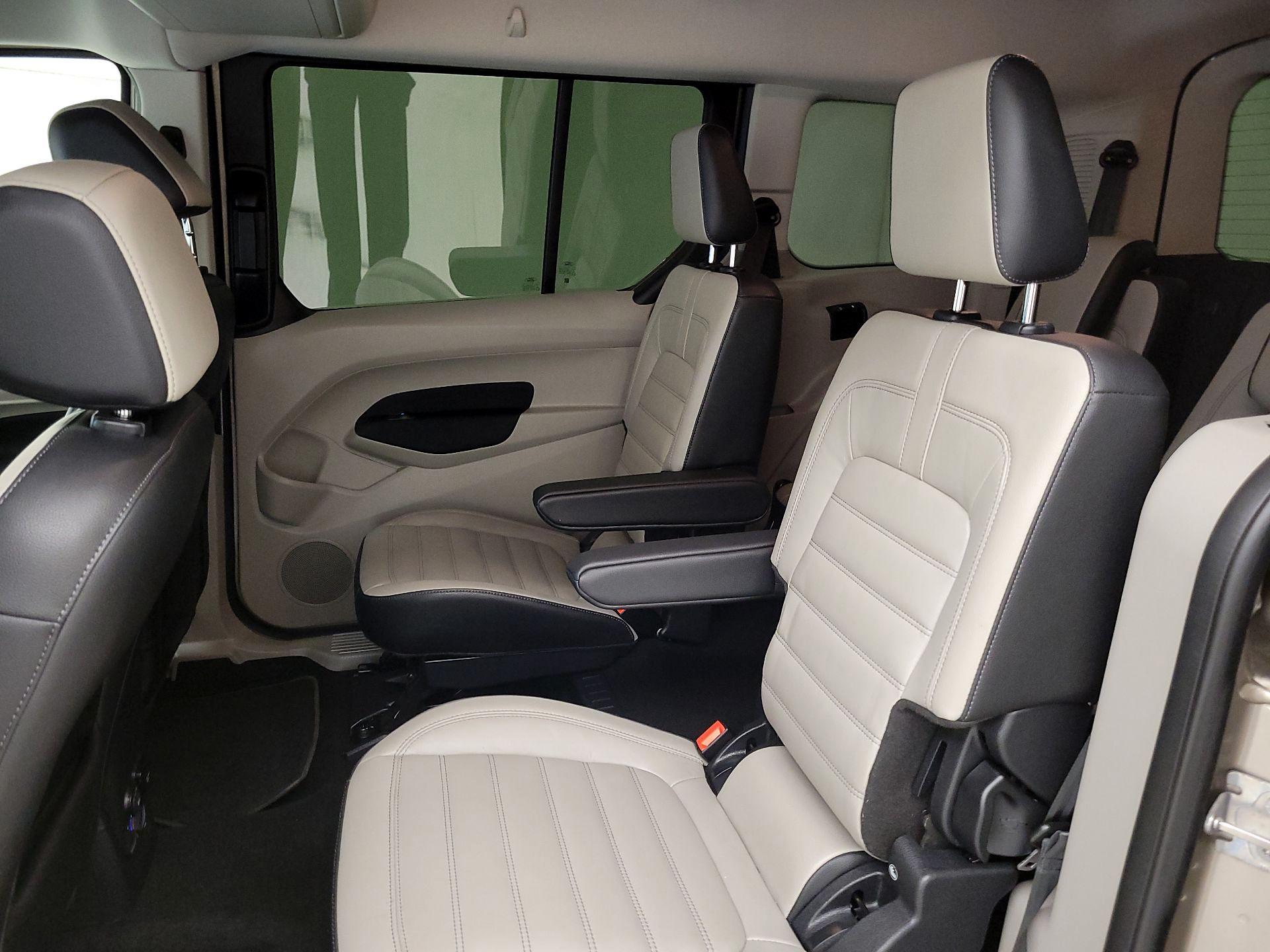 Thumbnail: 2019 Ford Transit Series - 20