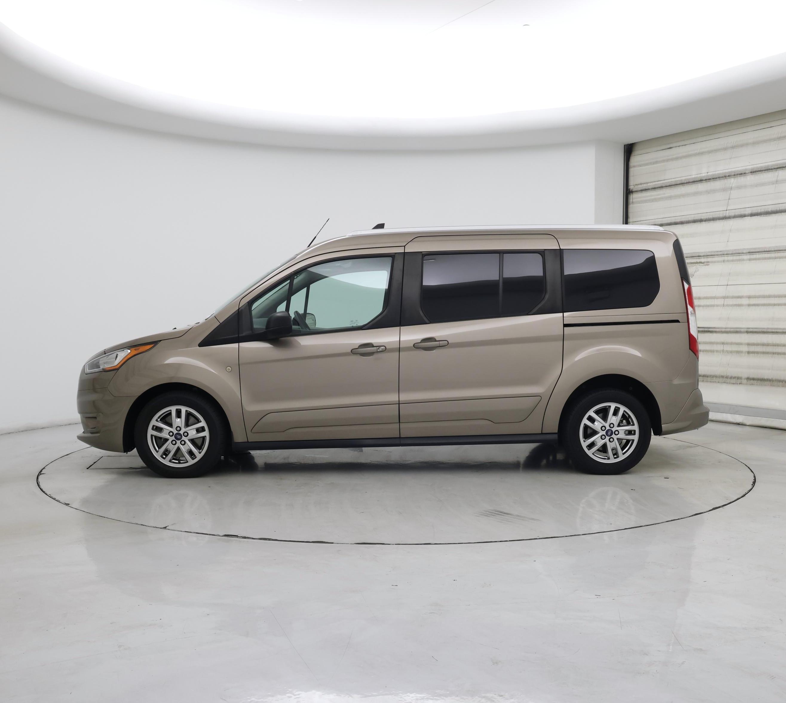 Thumbnail: 2019 Ford Transit Series - 3
