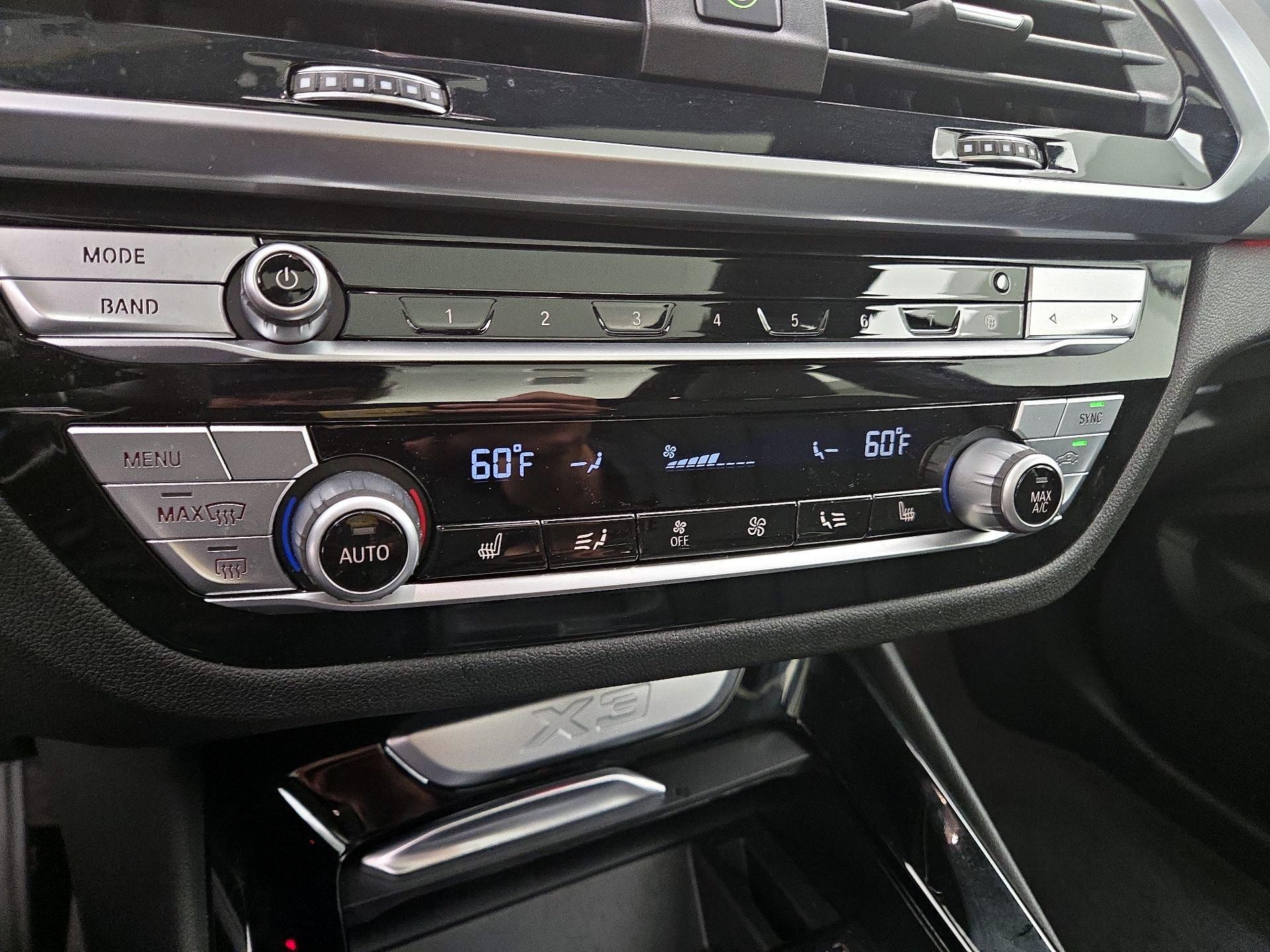 Thumbnail: 2021 BMW X3 - 17