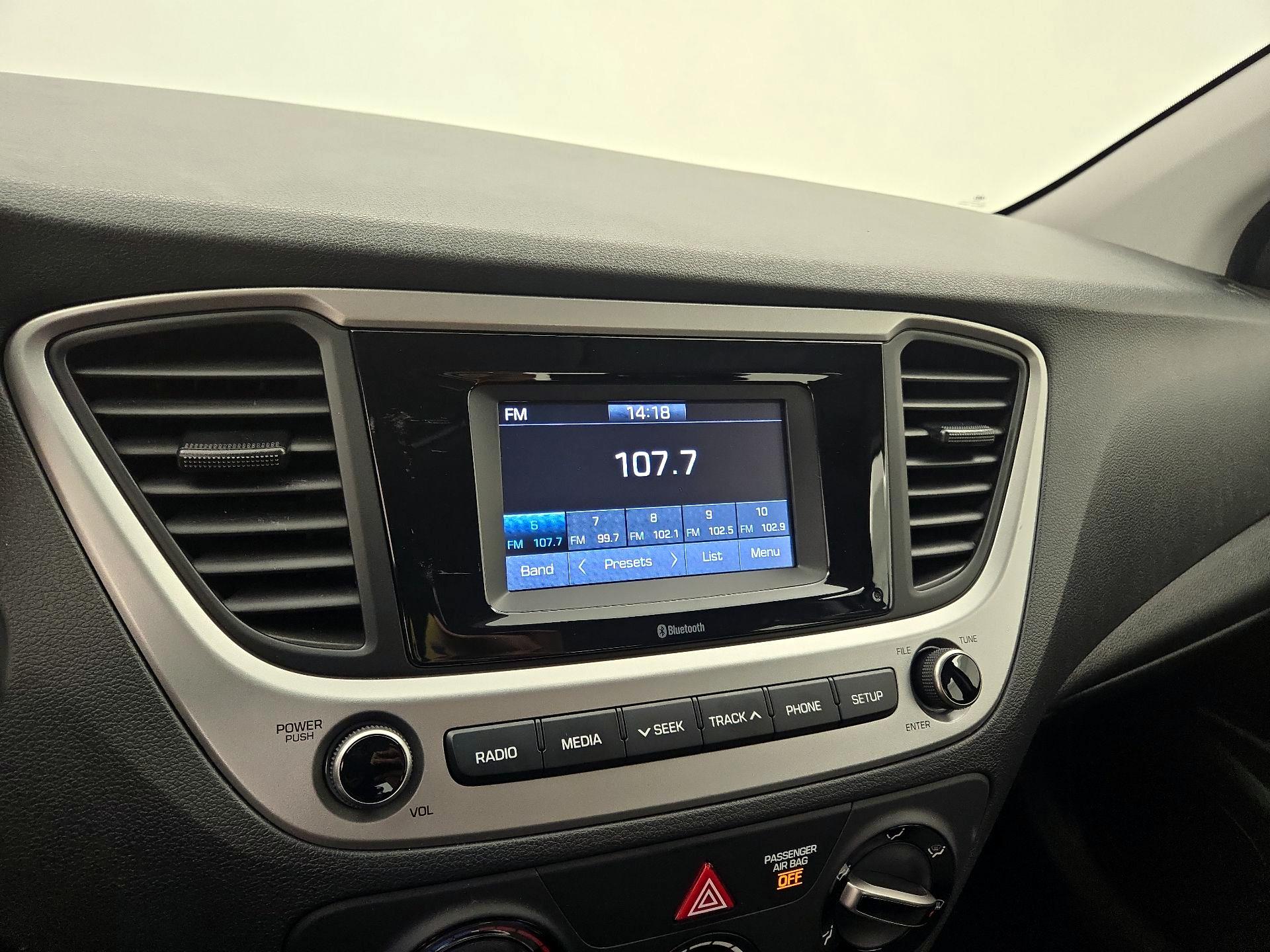Thumbnail: 2022 Hyundai Accent - 15