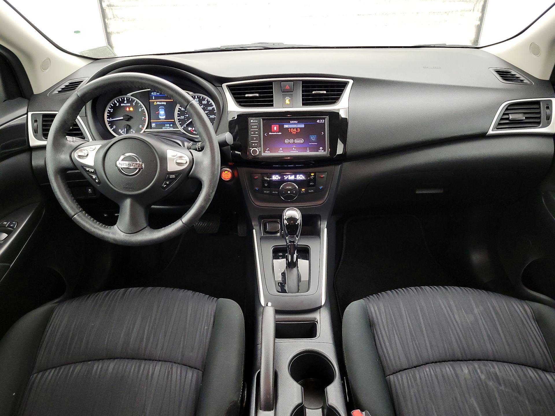 Thumbnail: 2019 Nissan Sentra - 9