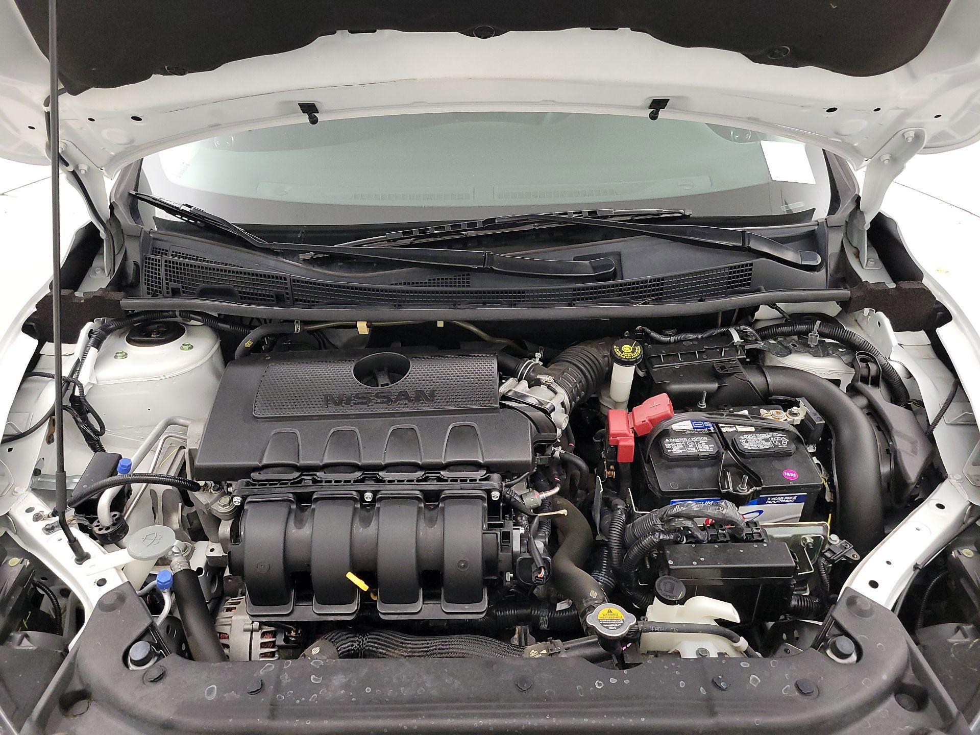 Thumbnail: 2019 Nissan Sentra - 18