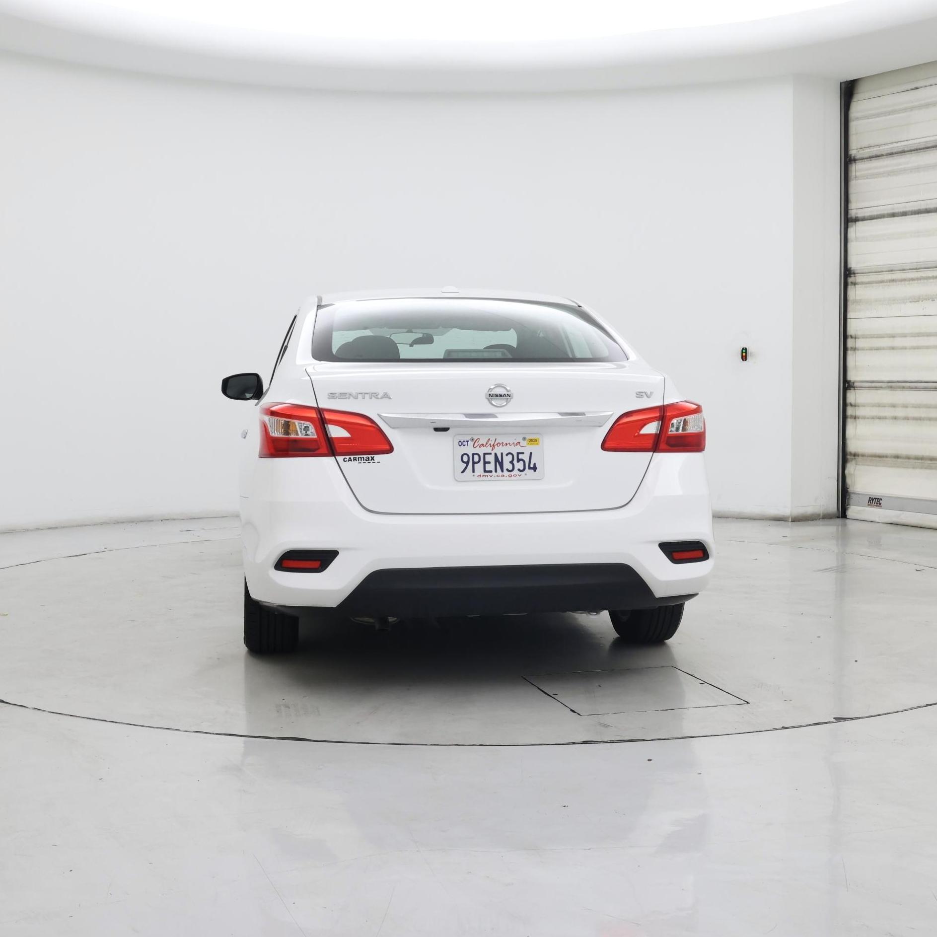 Thumbnail: 2019 Nissan Sentra - 6
