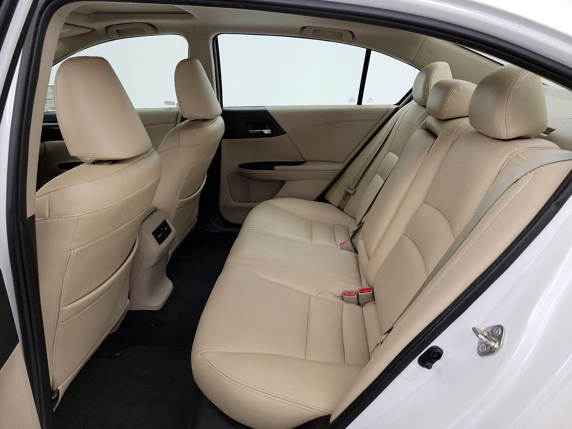 Thumbnail: 2016 Honda Accord - 19