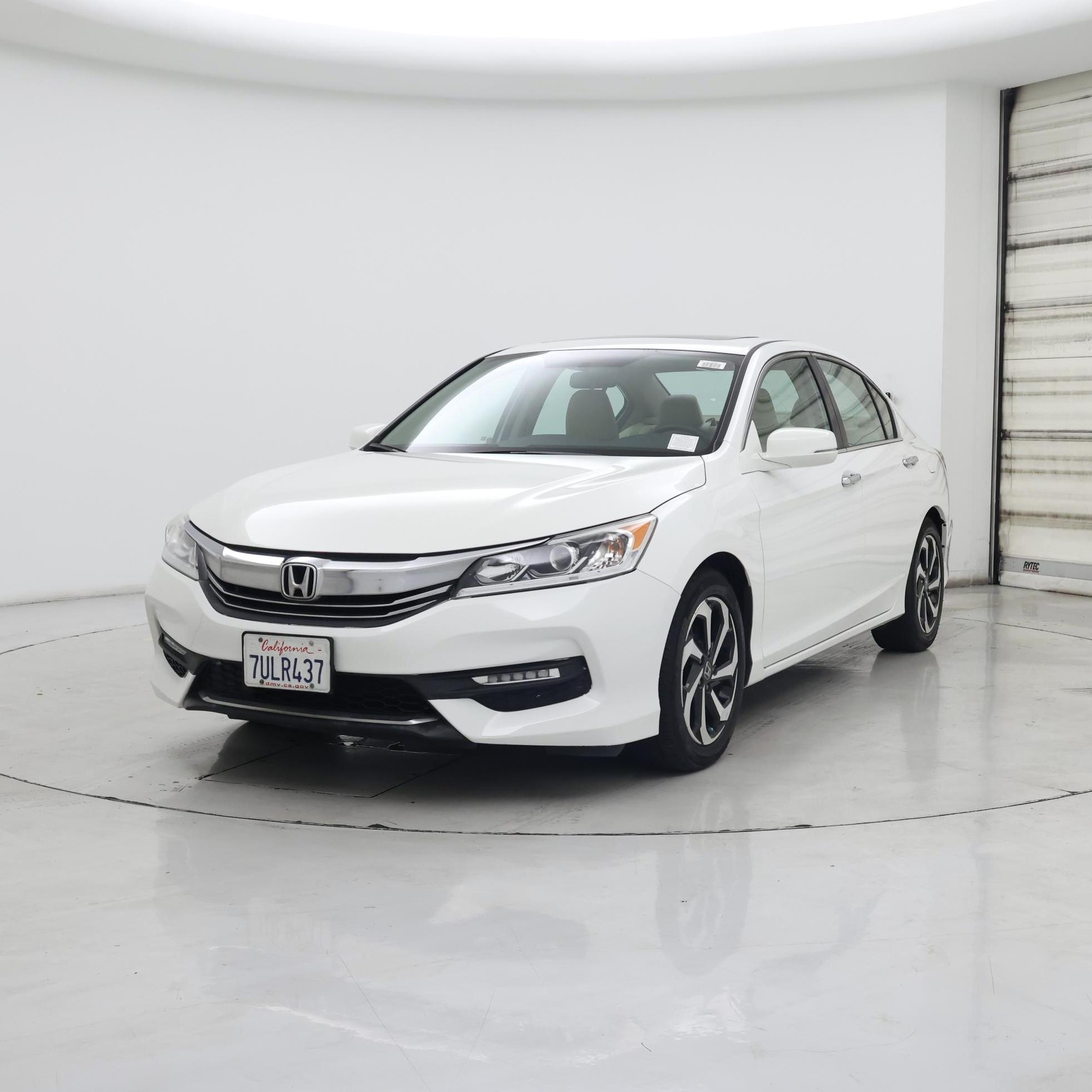 Thumbnail: 2016 Honda Accord - 4