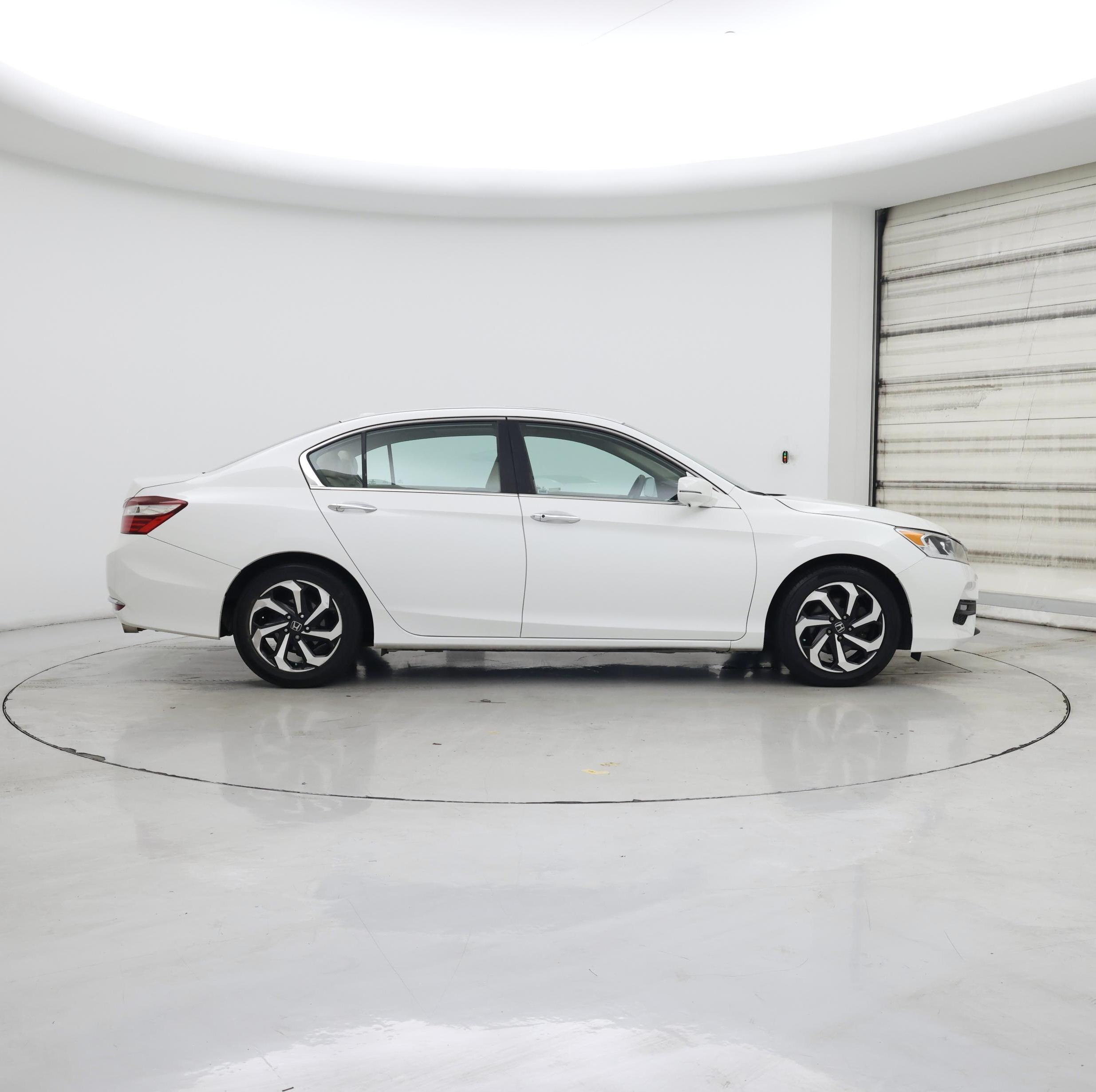 Thumbnail: 2016 Honda Accord - 7