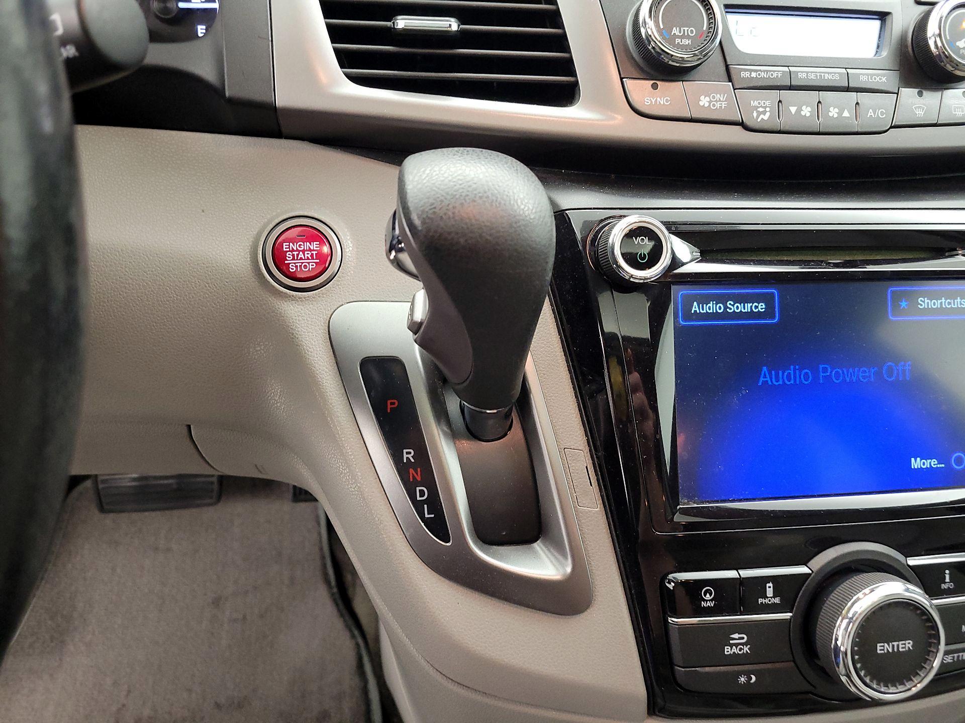 Thumbnail: 2016 Honda Odyssey - 16