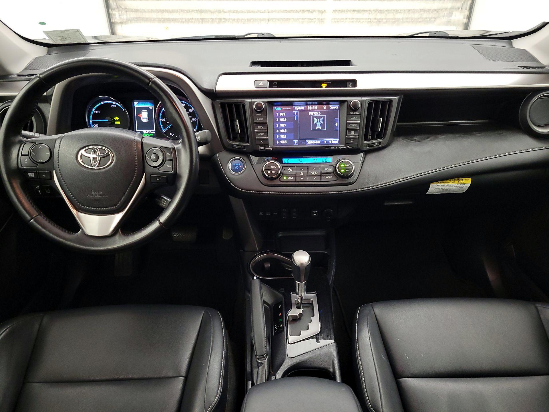 Thumbnail: 2016 Toyota RAV4 - 9
